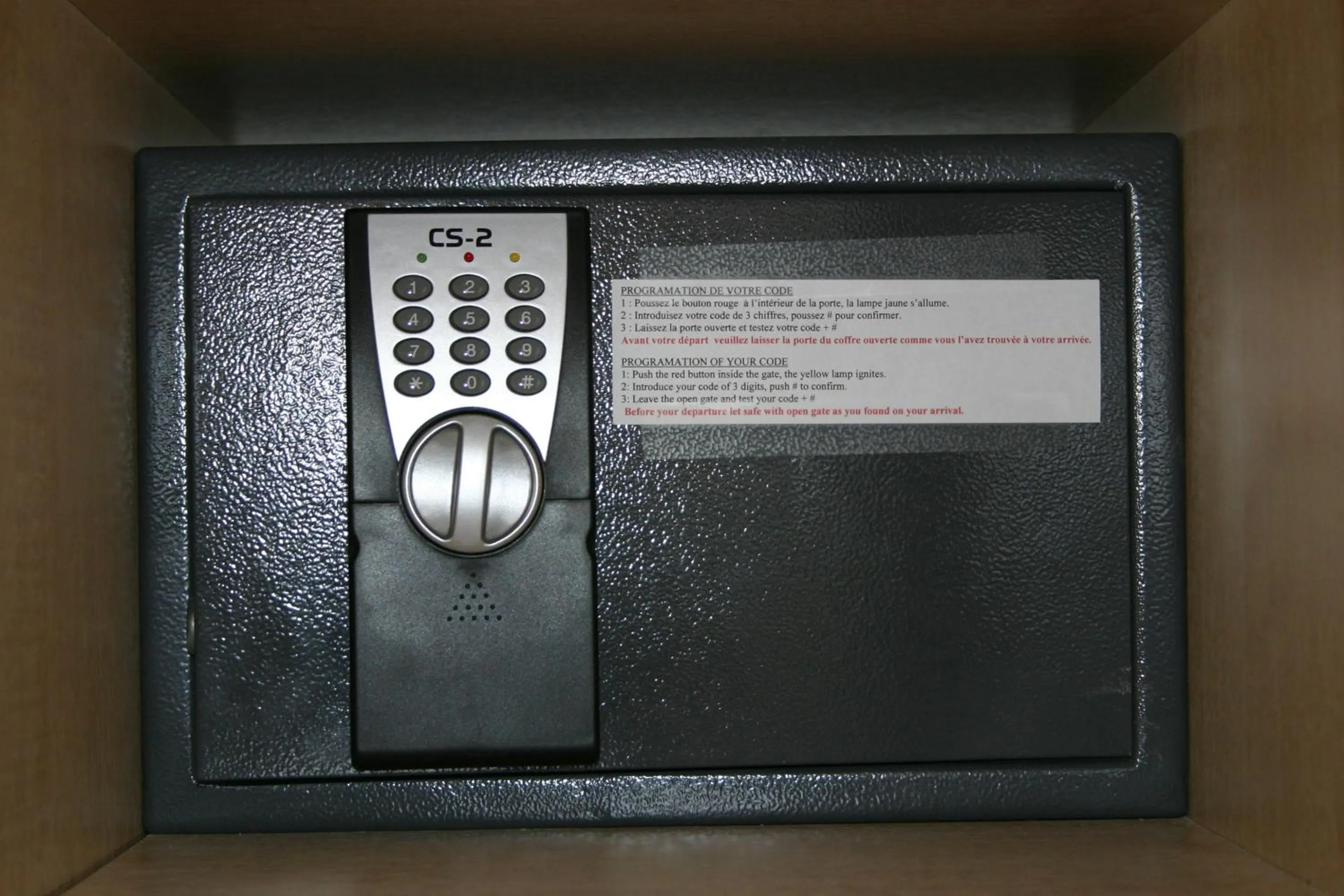 safe in Hotel Le Relais de Pommard