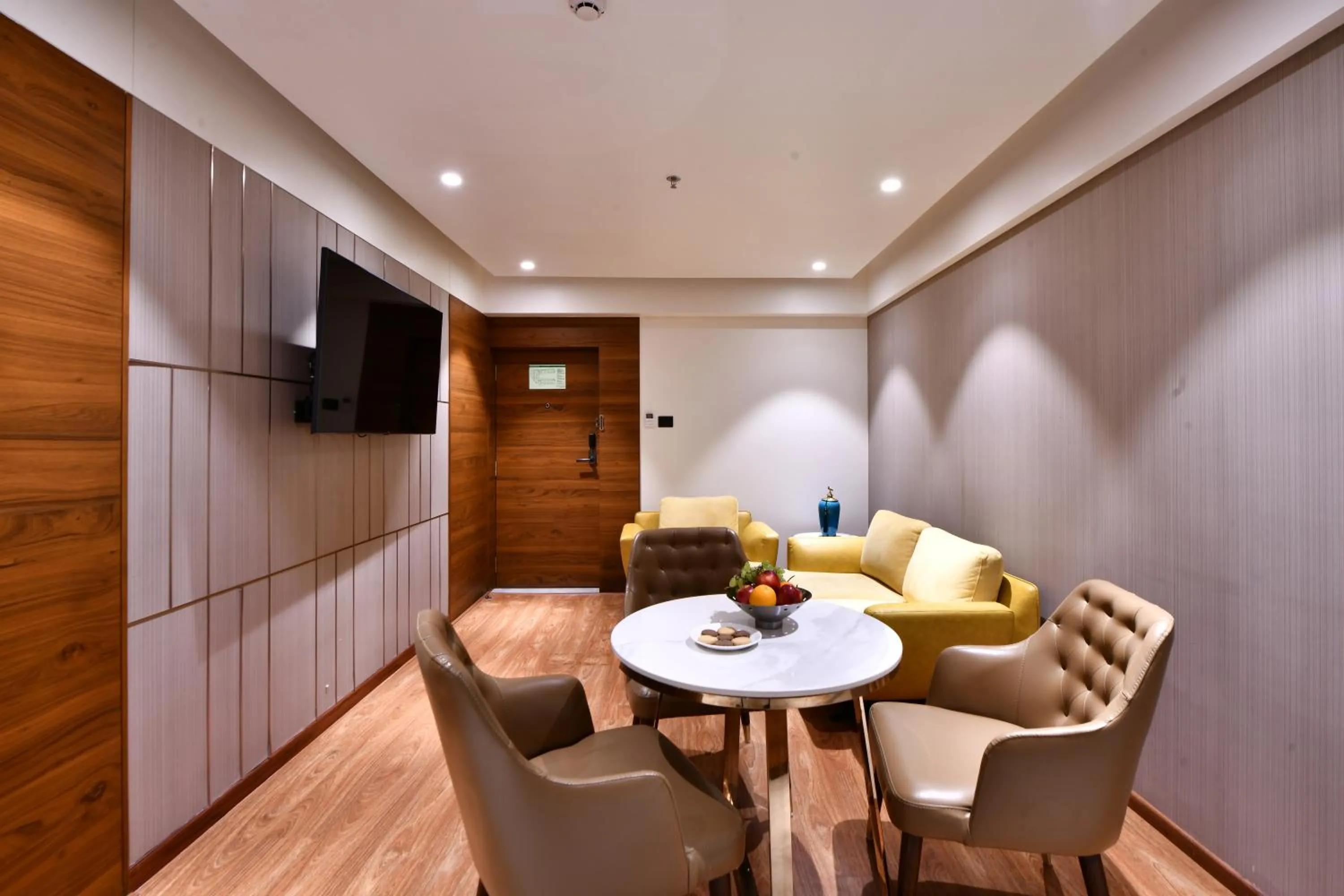 Seating area in Regenta Fairlark Vadodara