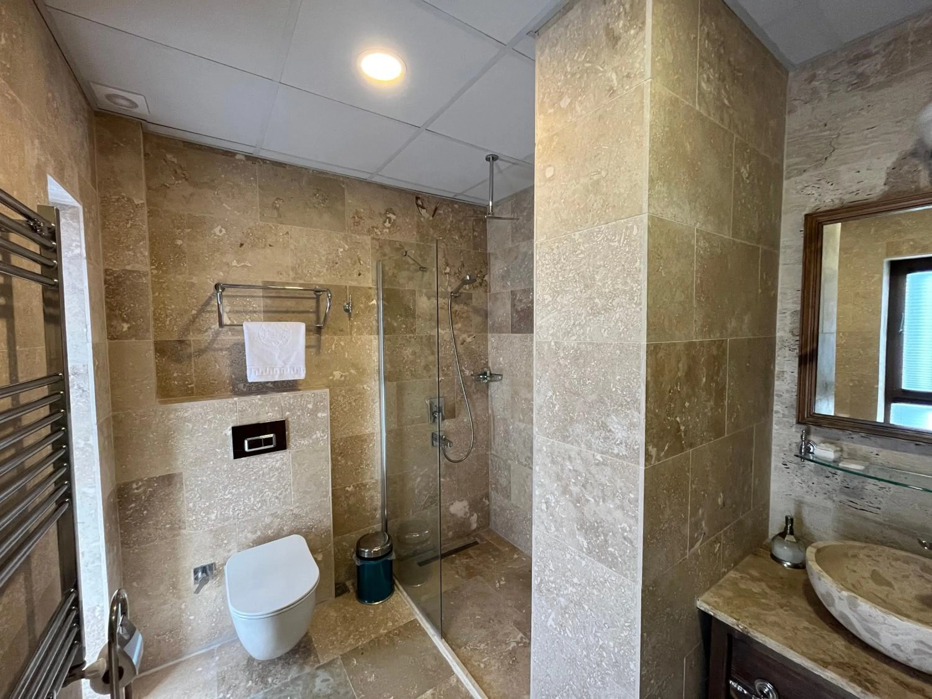 Shower in UCHI Cappadocia