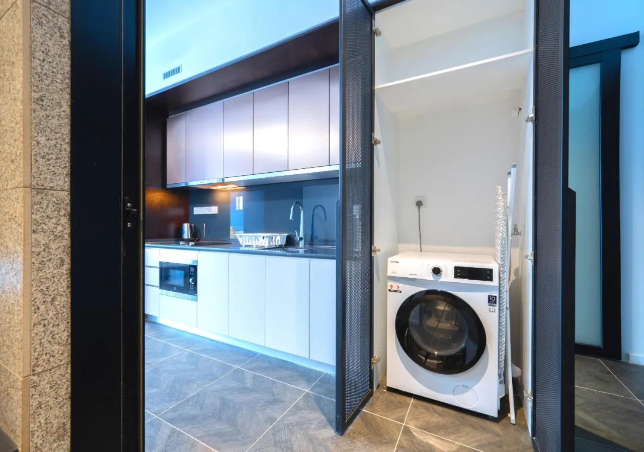 Kitchen or kitchenette in Greystone Scarletz Suites