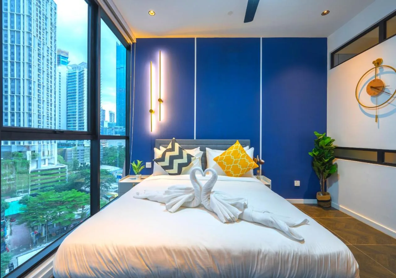 Bedroom, Bed in Greystone Scarletz Suites