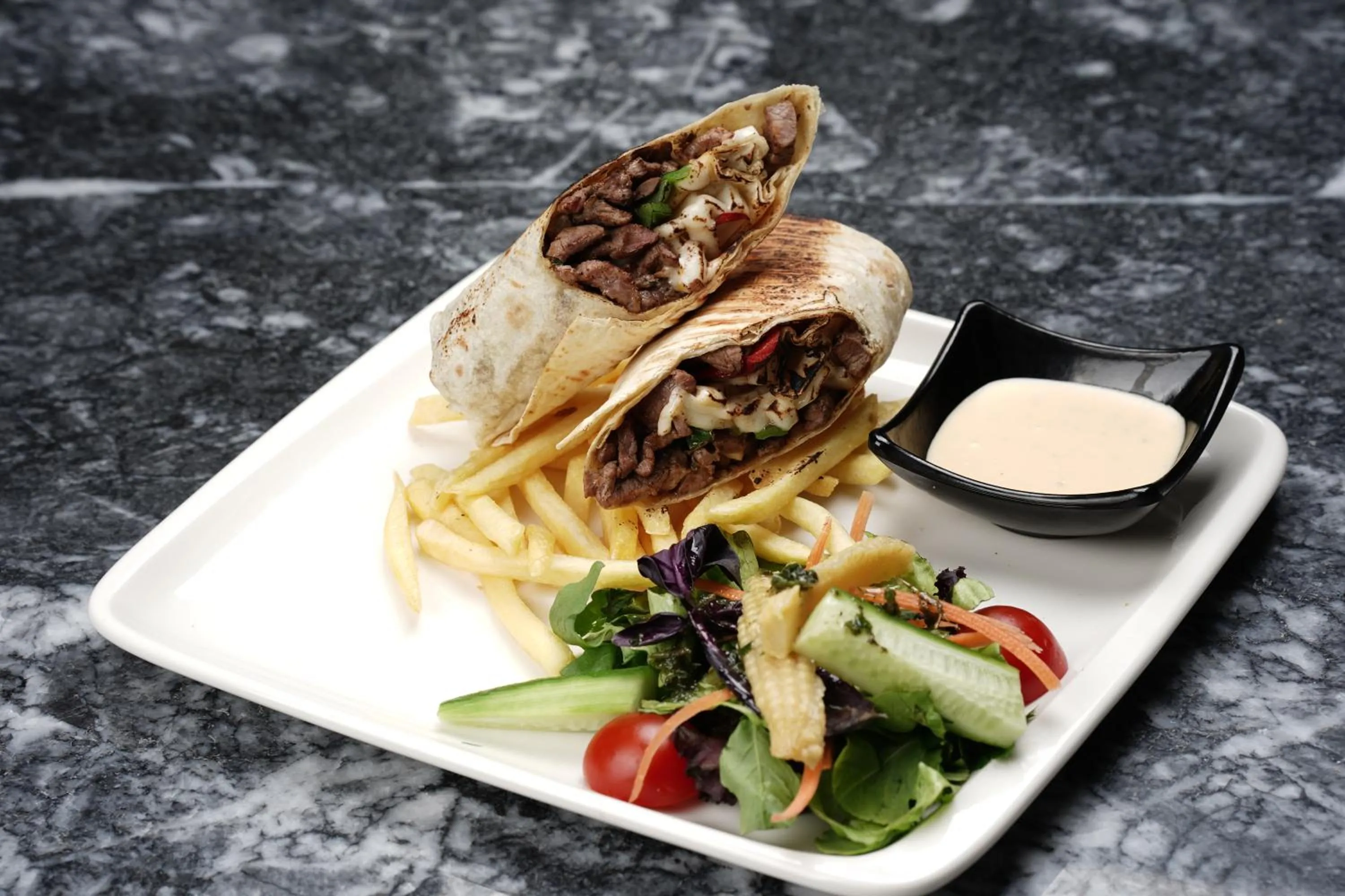 Food and drinks in Resun Hotel