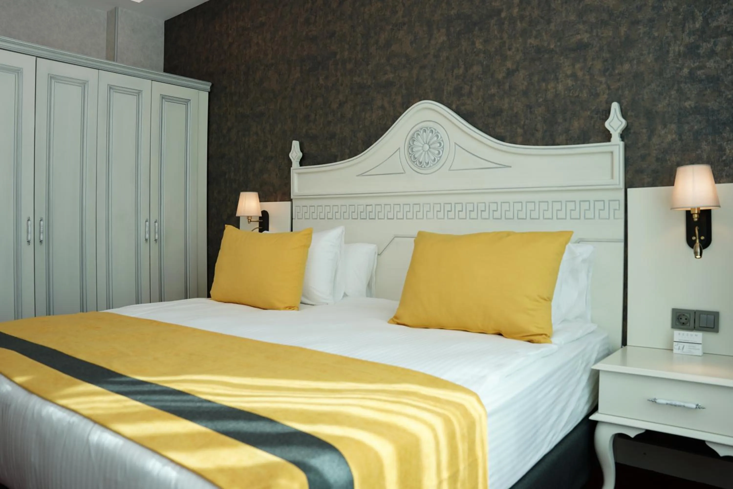 Bed in Resun Hotel