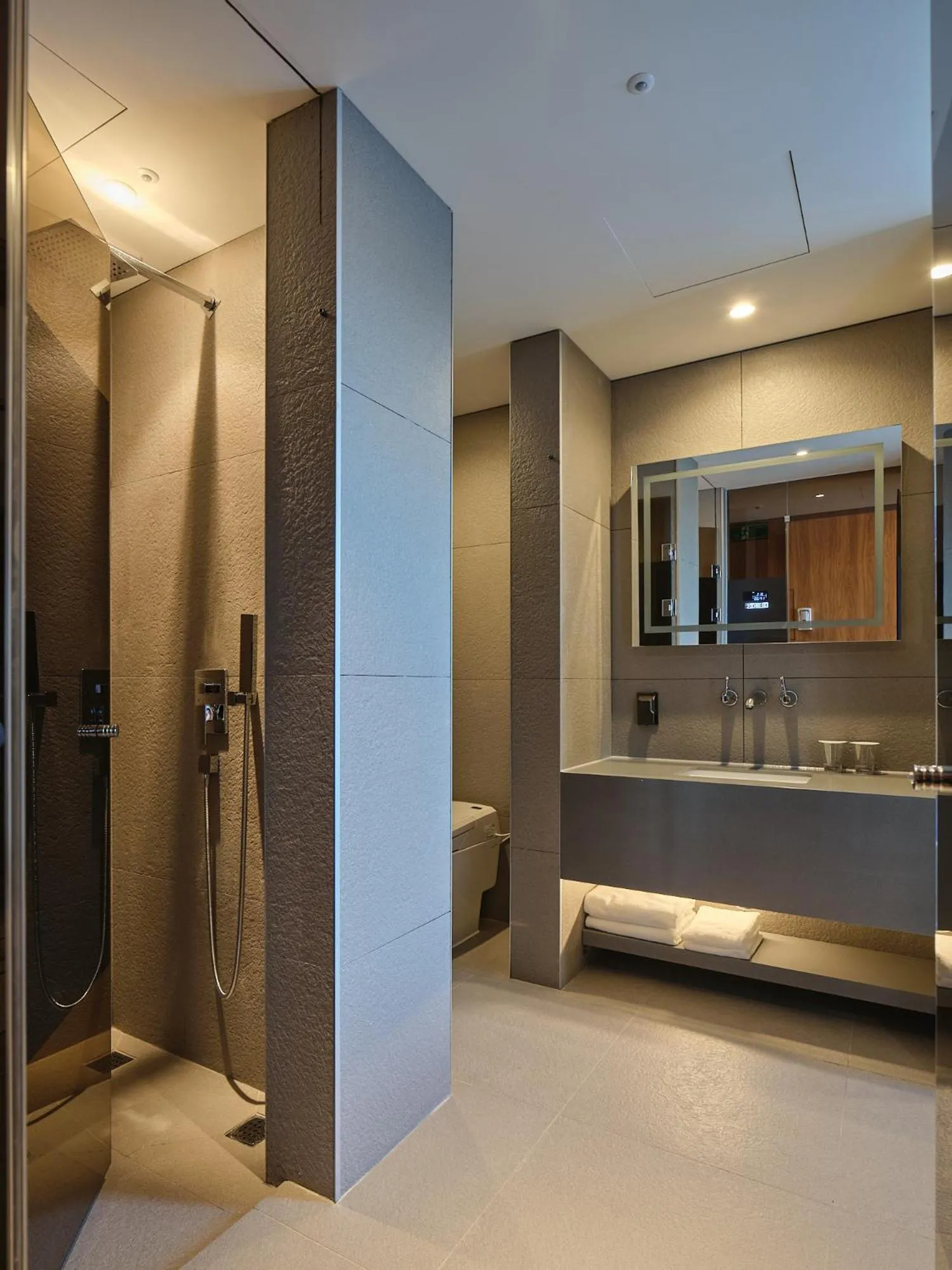 Bathroom in Hotel tt Gupo