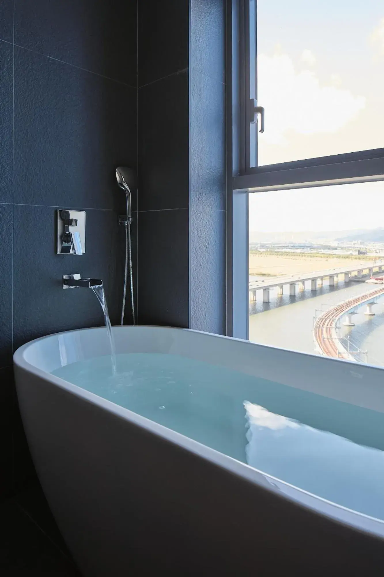 Deluxe Double River View in Hotel tt Gupo Deluxe Double River View in Hotel tt Gupo