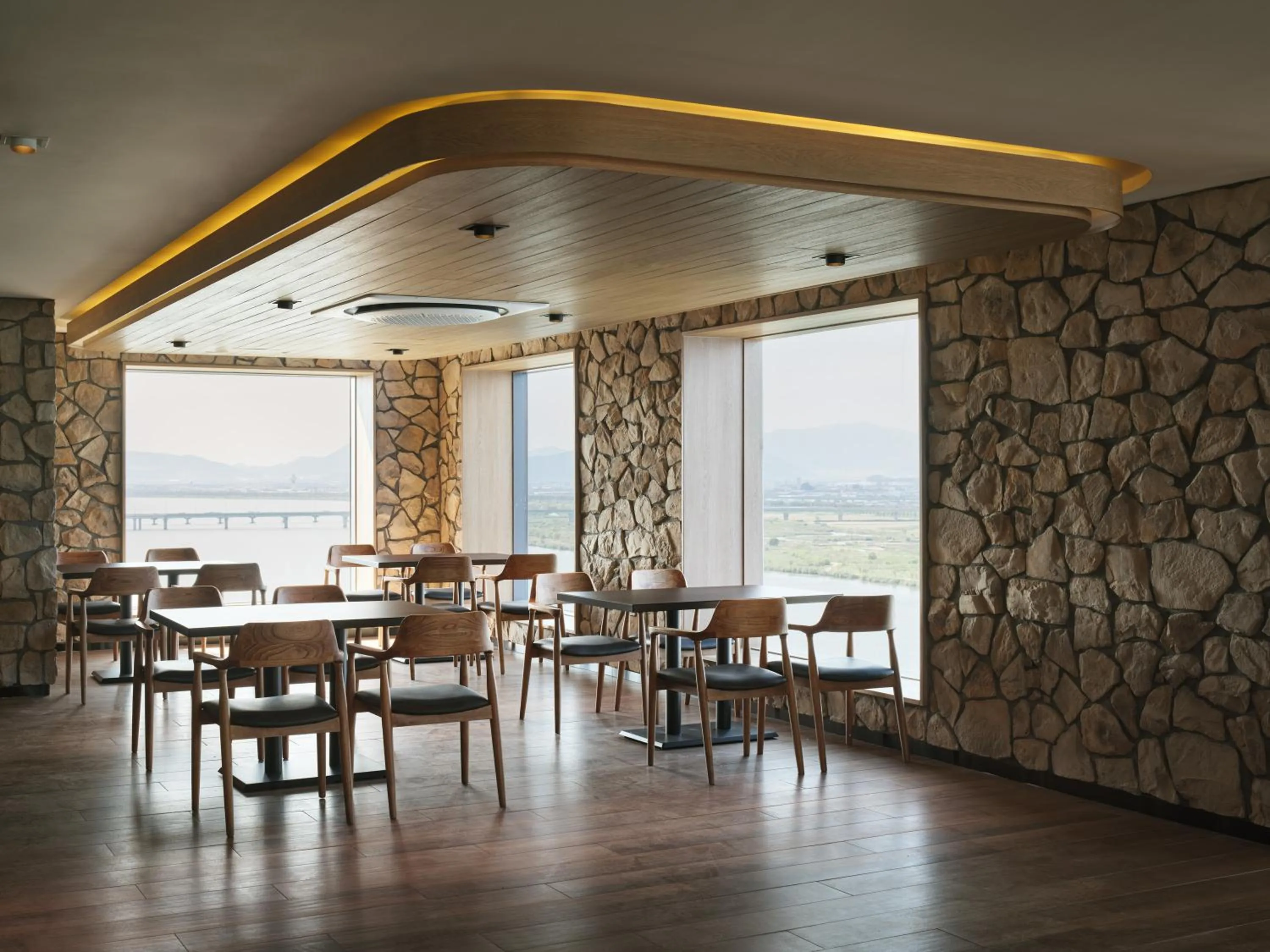 Breakfast in Hotel tt Gupo