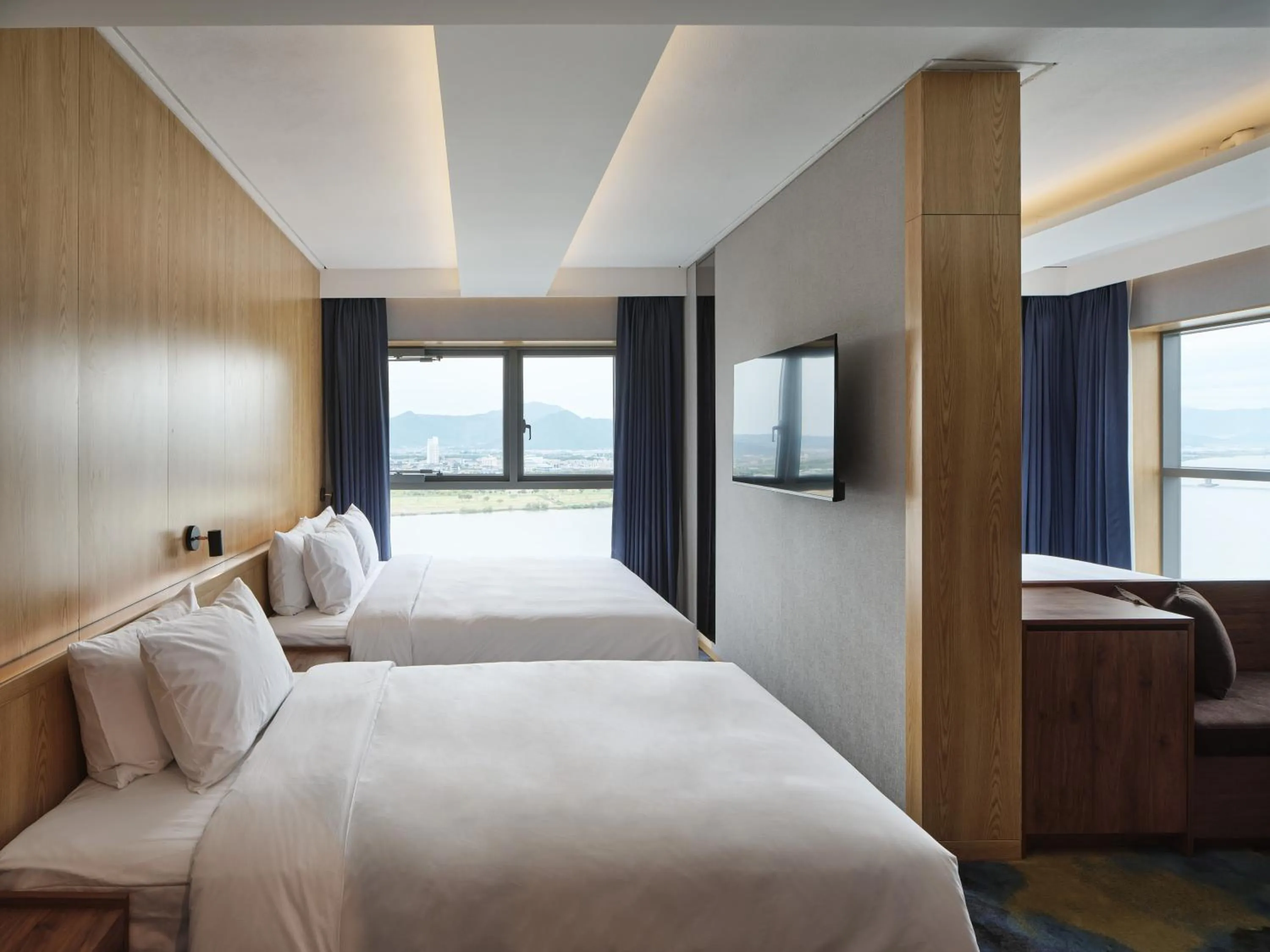 Bedroom, Bed in Hotel tt Gupo