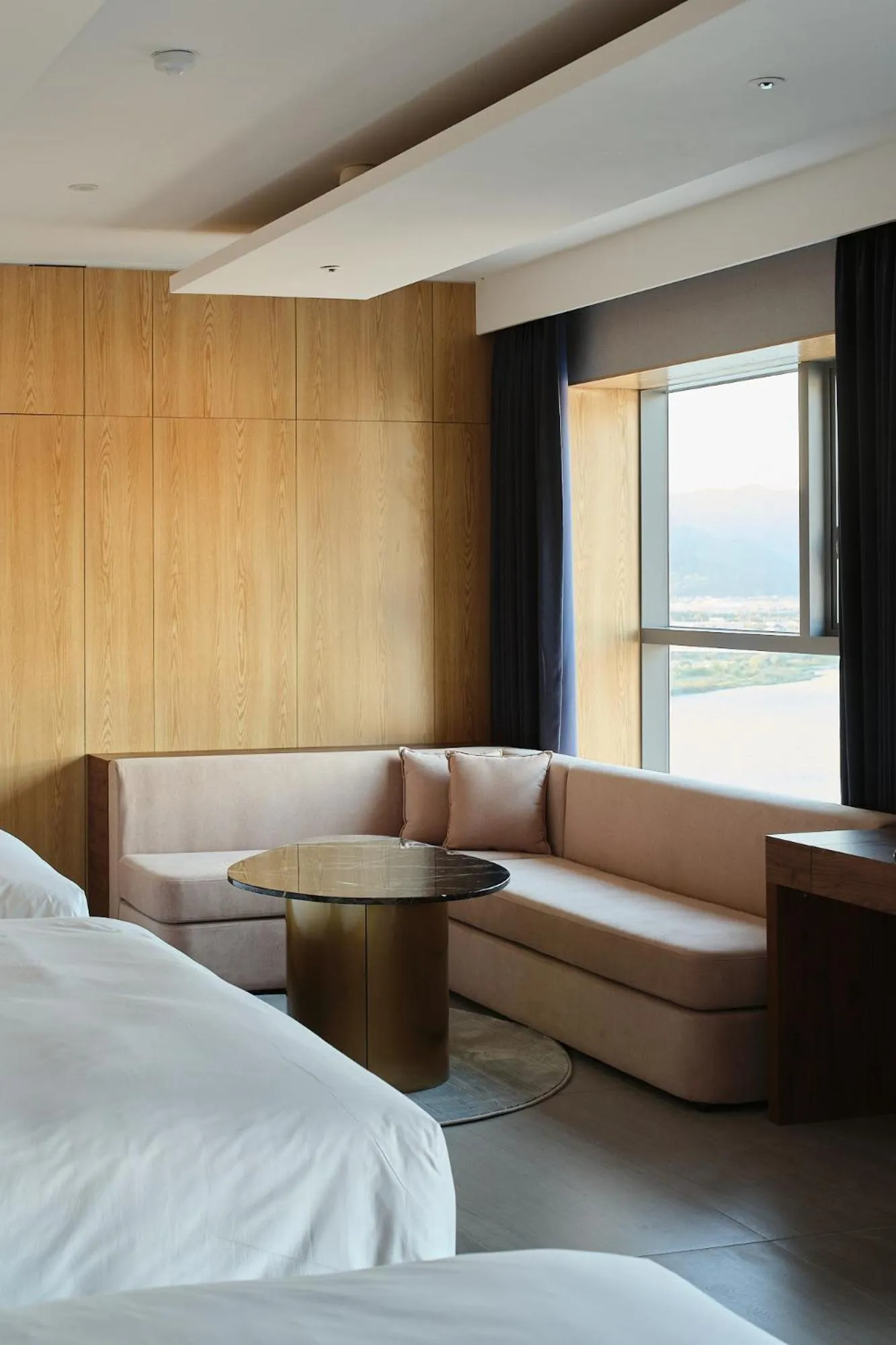 Bedroom, Bed in Hotel tt Gupo