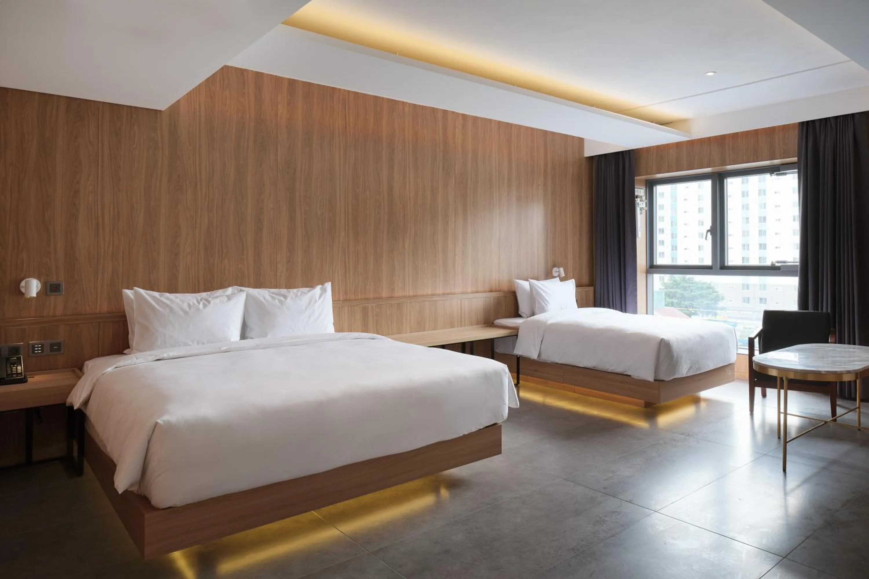 Bedroom, Bed in Hotel tt Gupo