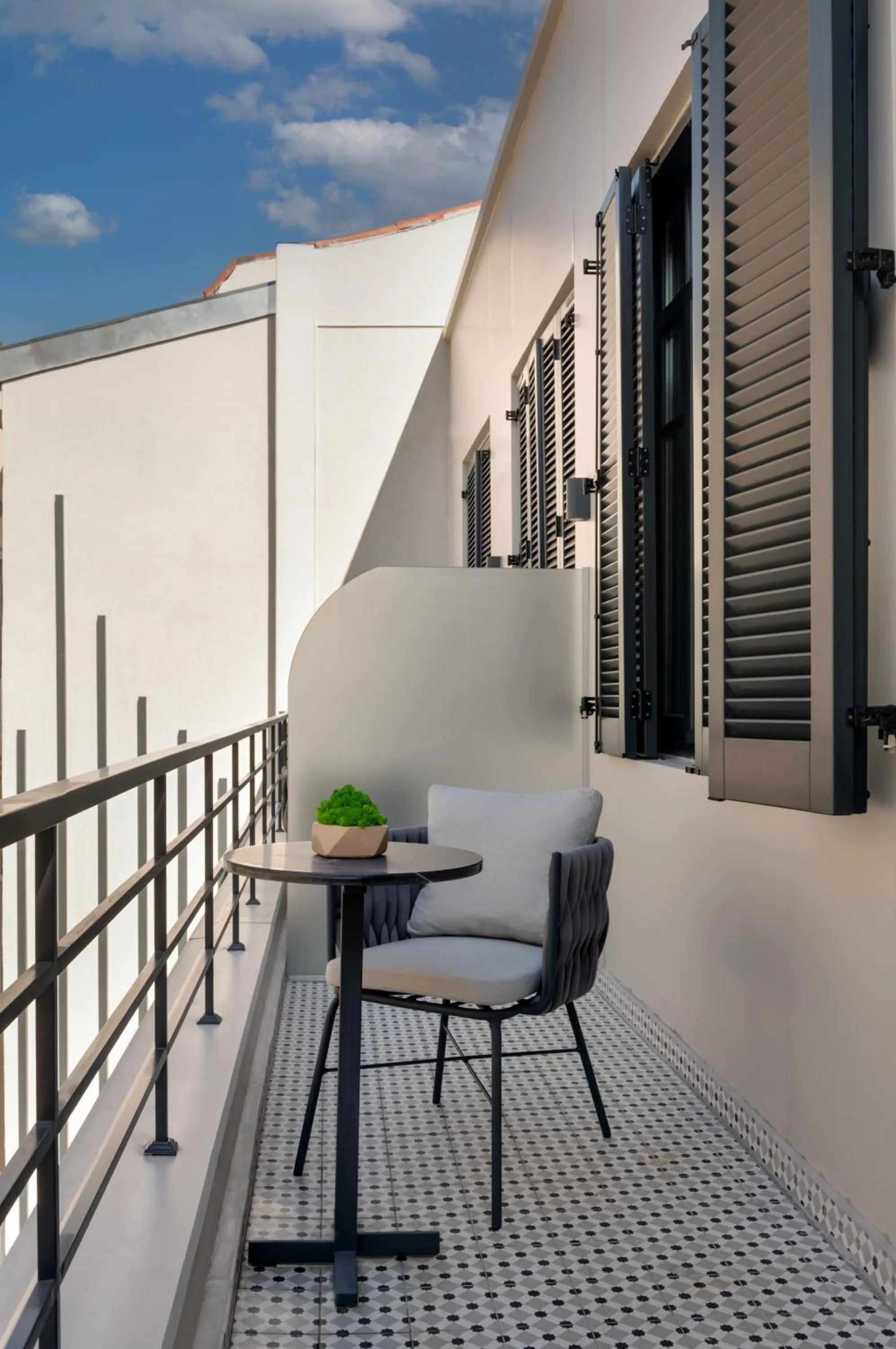 Balcony/Terrace in Gleam Collection Hotel