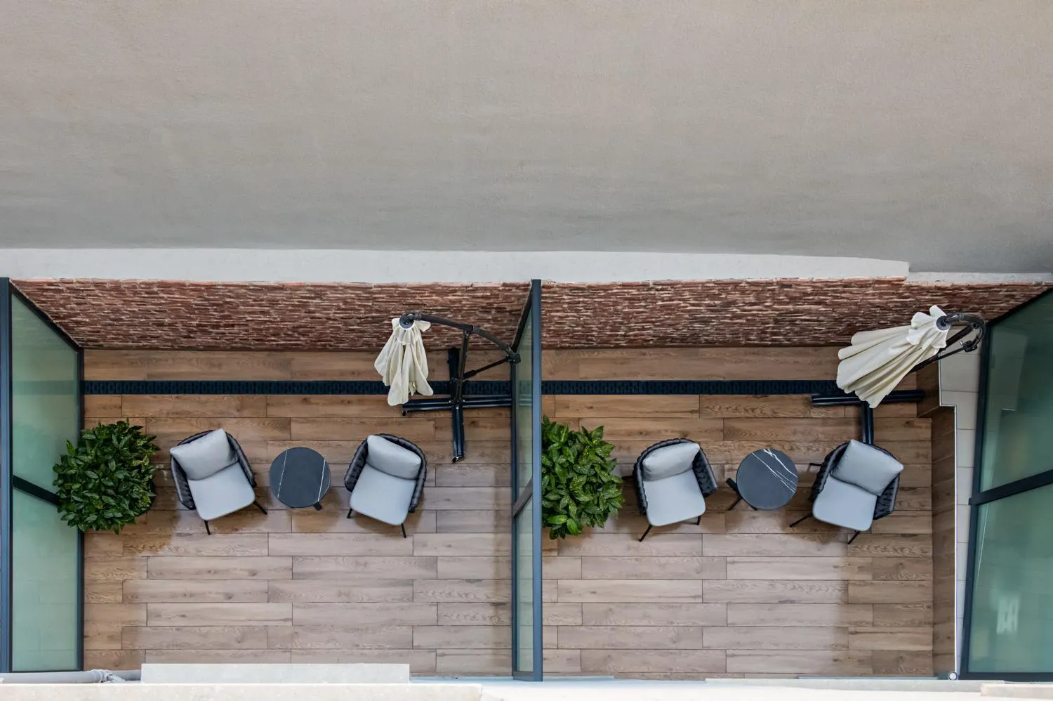 Garden in Gleam Collection Hotel