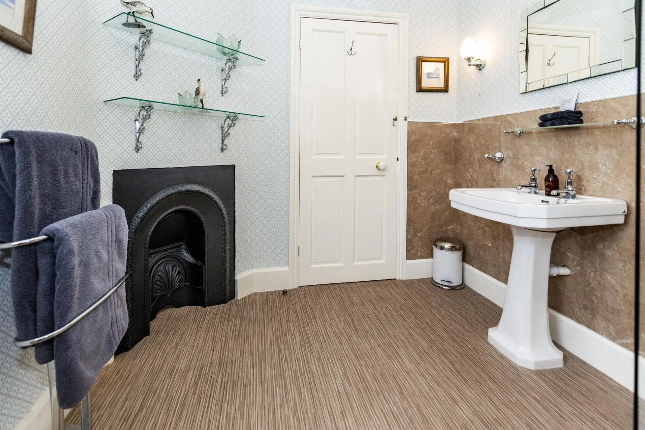 Bathroom in The Agents House, Bed & Breakfast