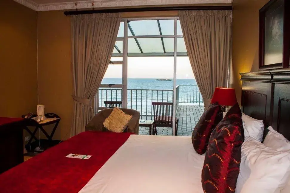 Twin/Double Room in Burnham House B&B Twin/Double Room in Burnham House B&B