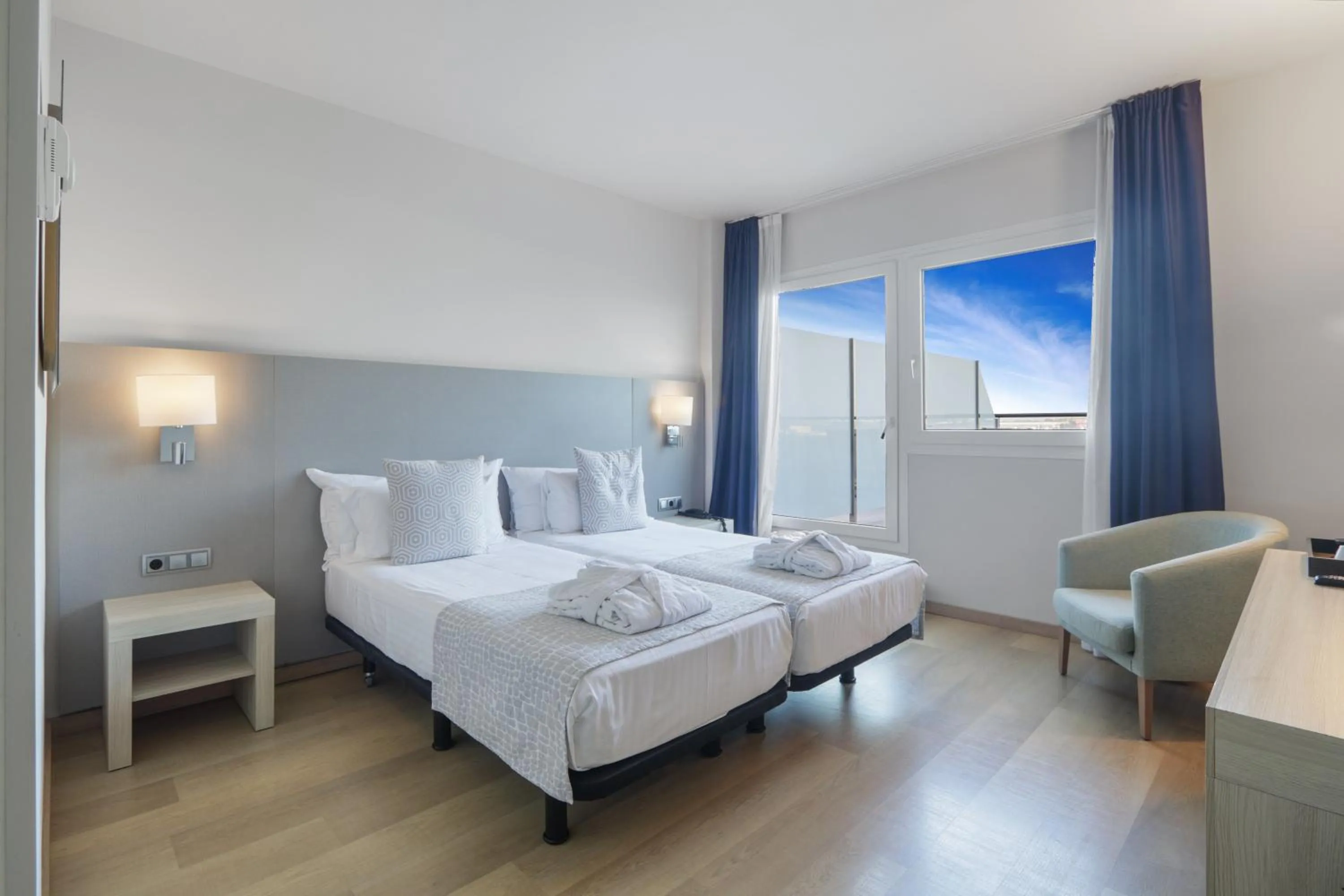 Bedroom, Bed in Augusta Barcelona Vallès