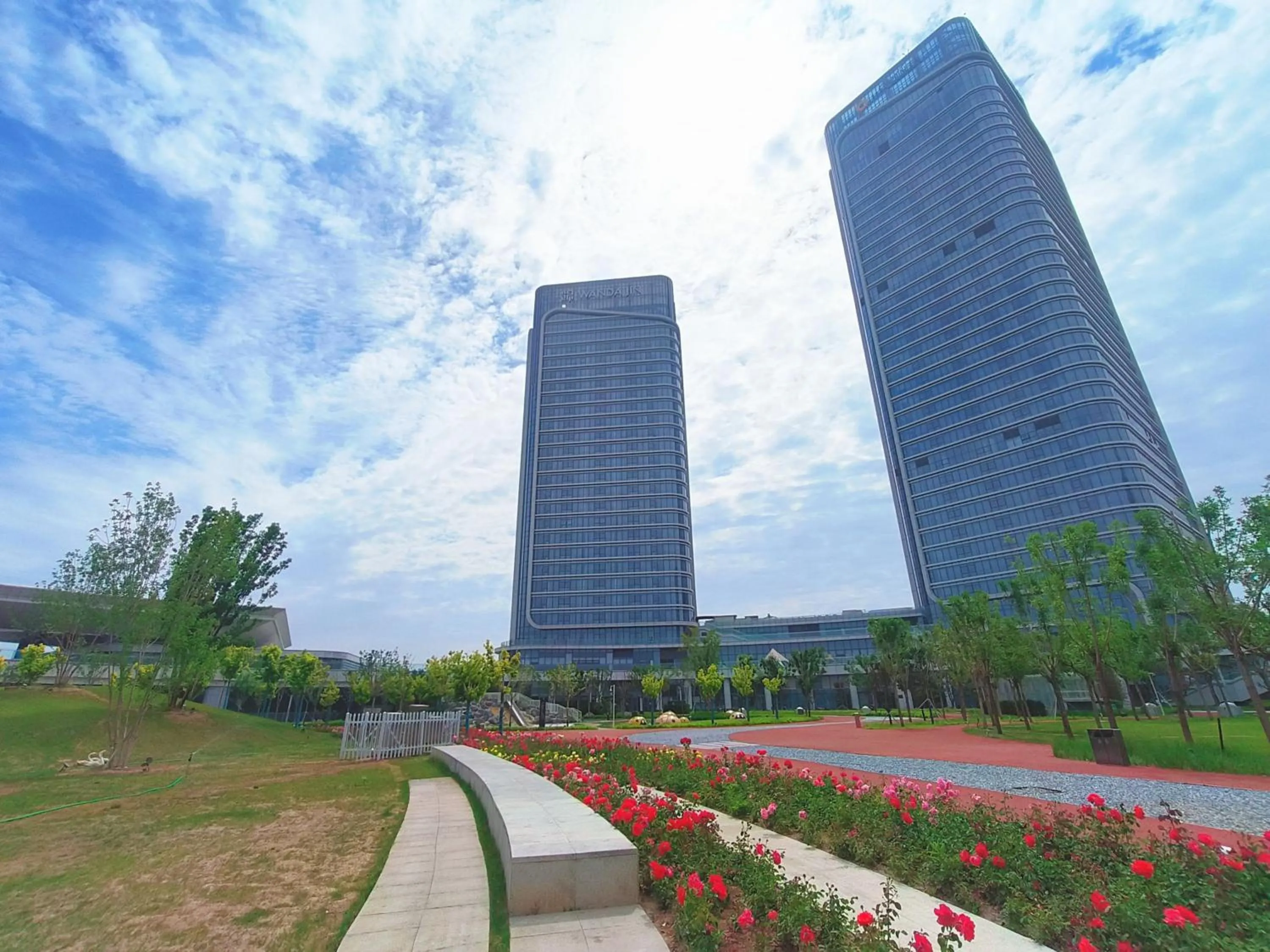 Garden in Wanda Jin Xiaohe Xincheng