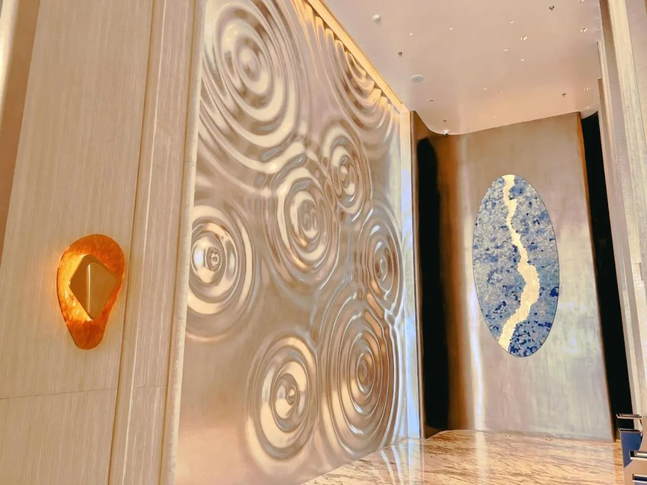 Decorative detail in Wanda Jin Xiaohe Xincheng