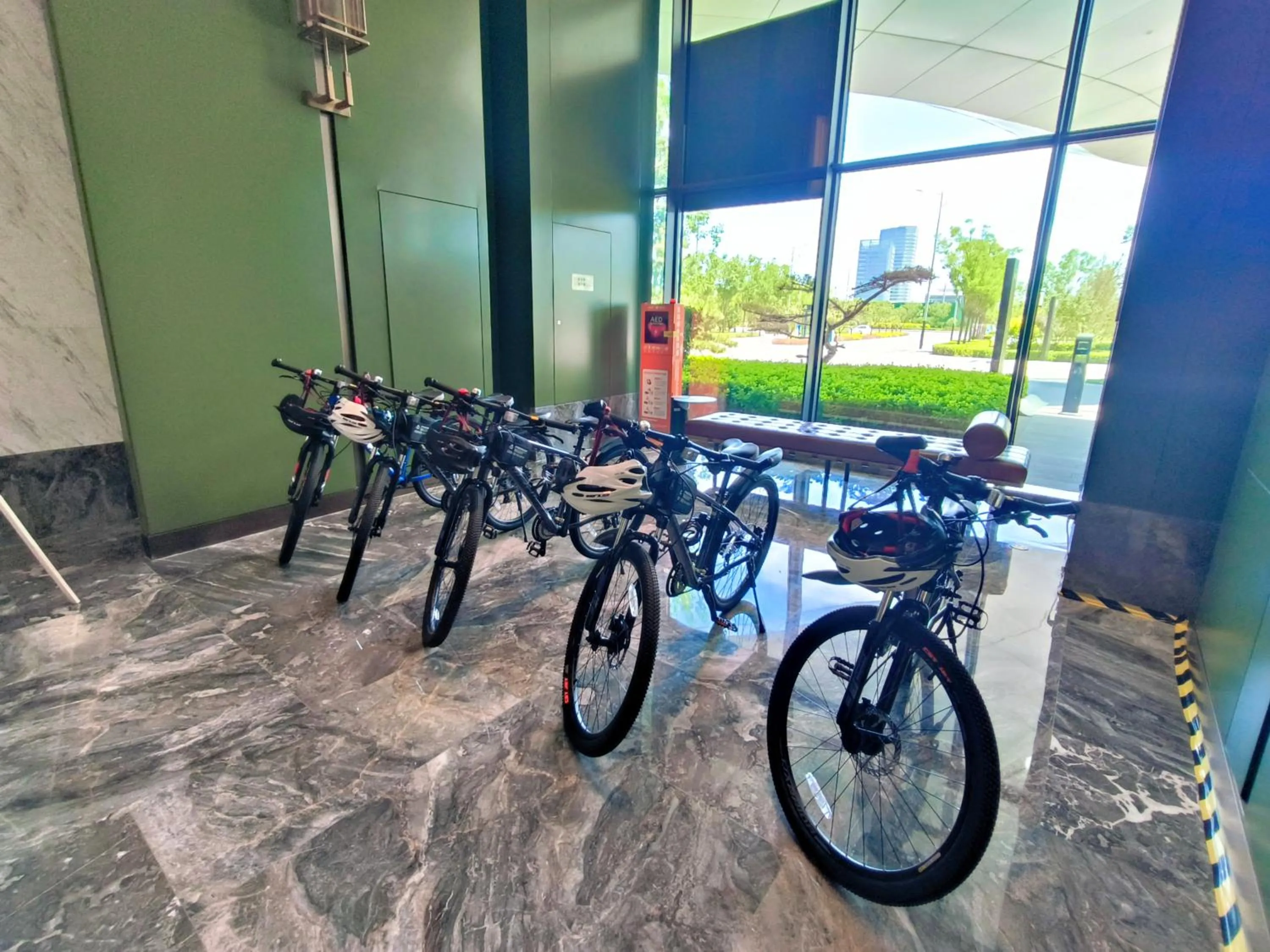 Cycling in Wanda Jin Xiaohe Xincheng