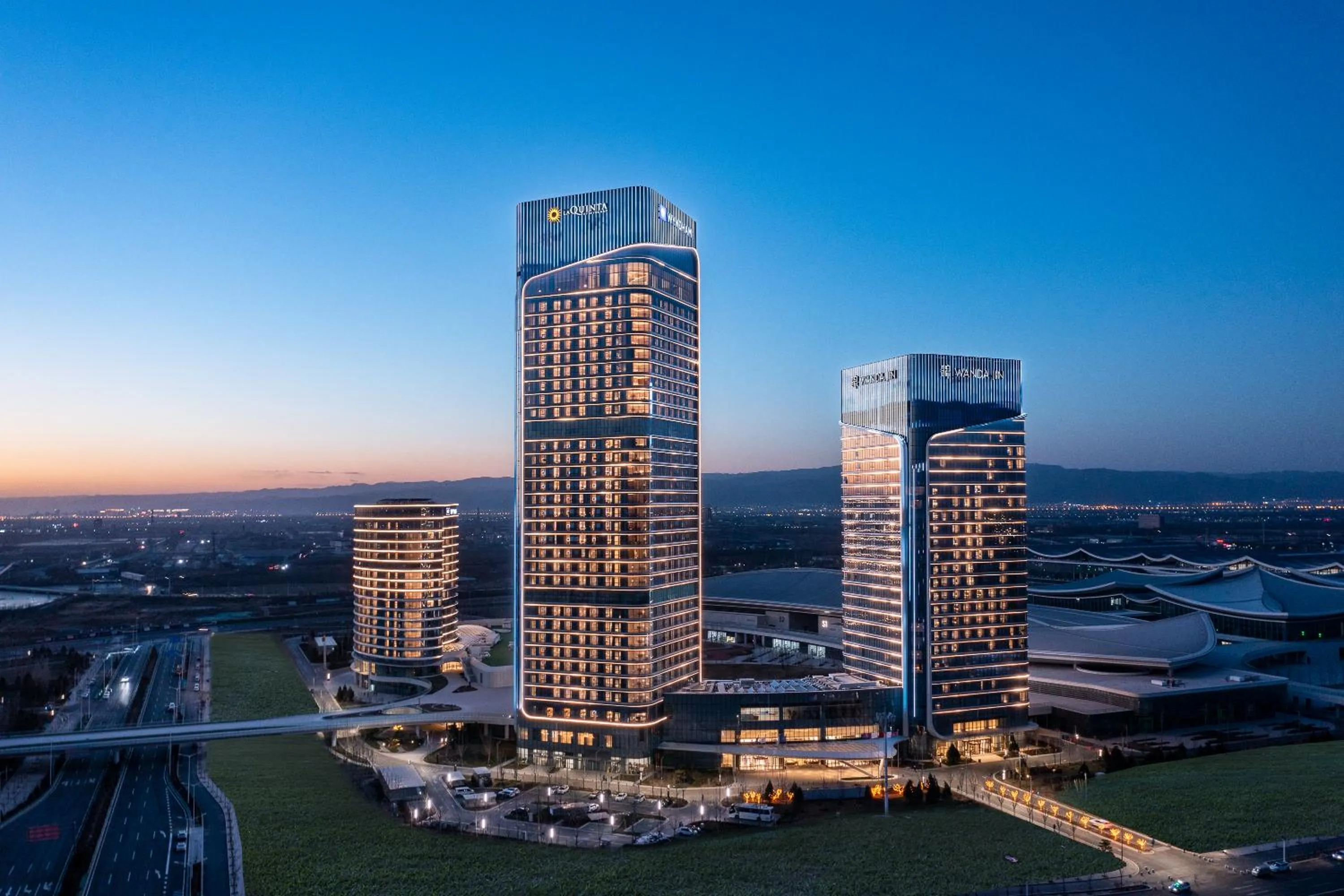 Property building in Wanda Jin Xiaohe Xincheng