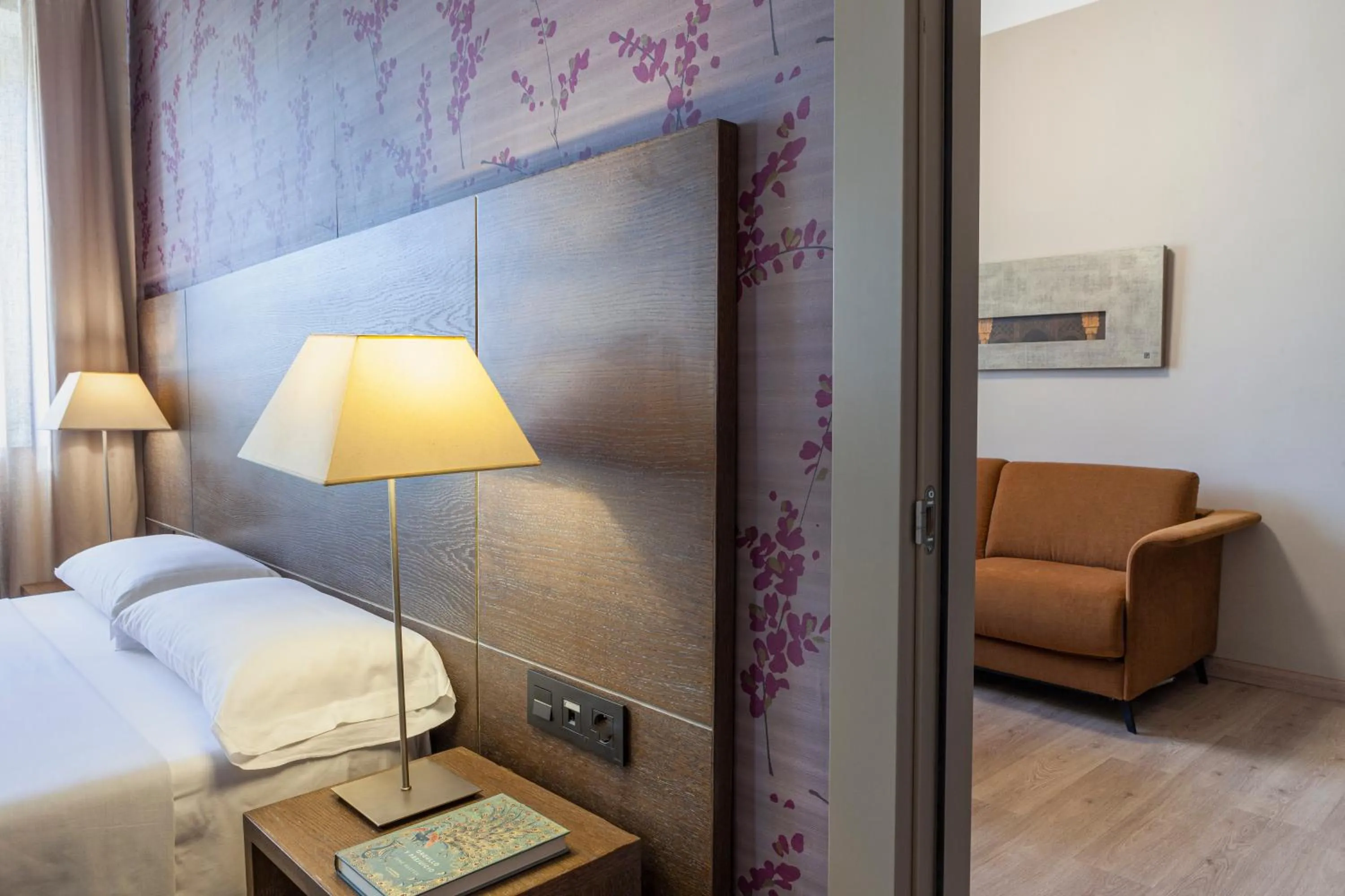 Photo of the whole room, Bed in Hotel Macià Monasterio de los Basilios