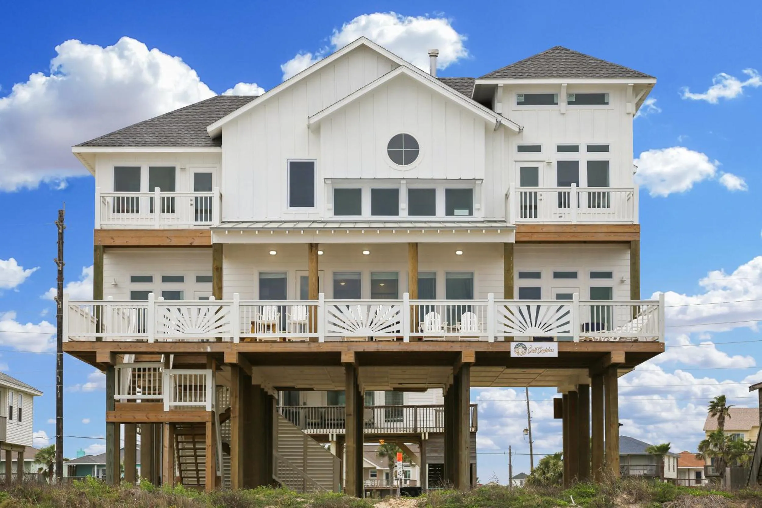 Property building in The Gulf Goddess