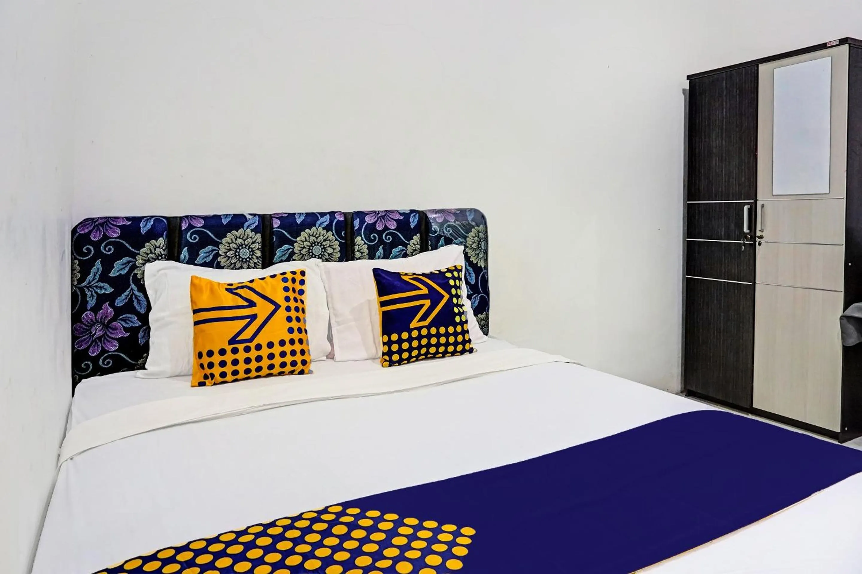 Bedroom, Bed in OYO Life 91718 Kost Damai Syariah