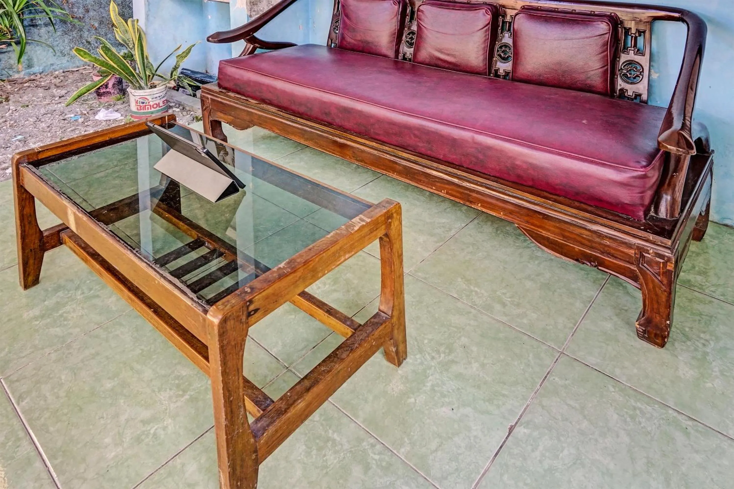 Lobby or reception in OYO Life 91718 Kost Damai Syariah