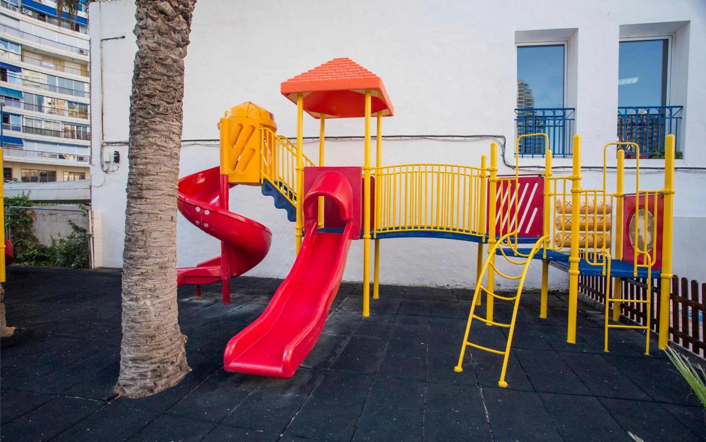 Entertainment in Magic Villa de Benidorm