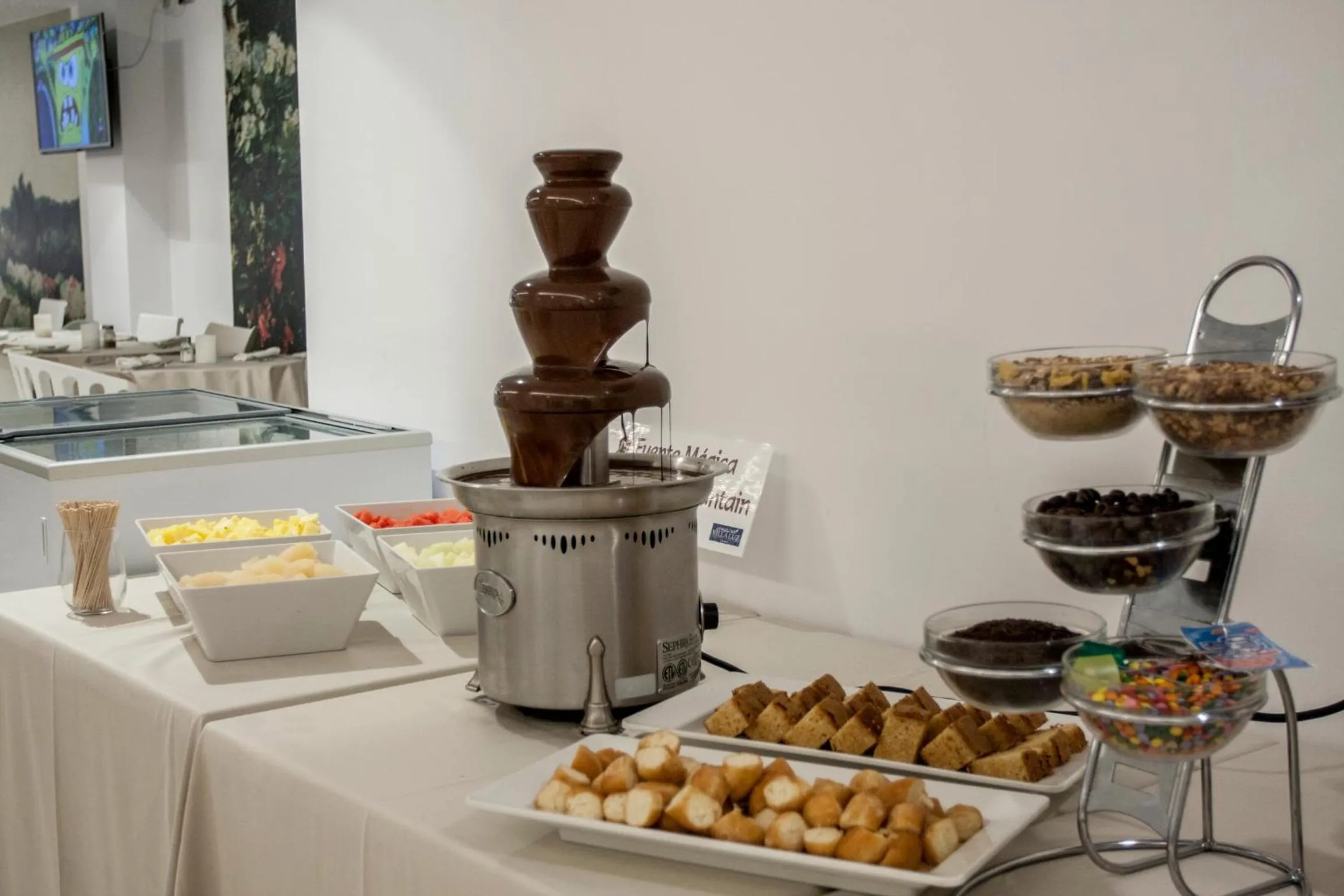 Restaurant/places to eat in Villa Luz Design & Art Hotel