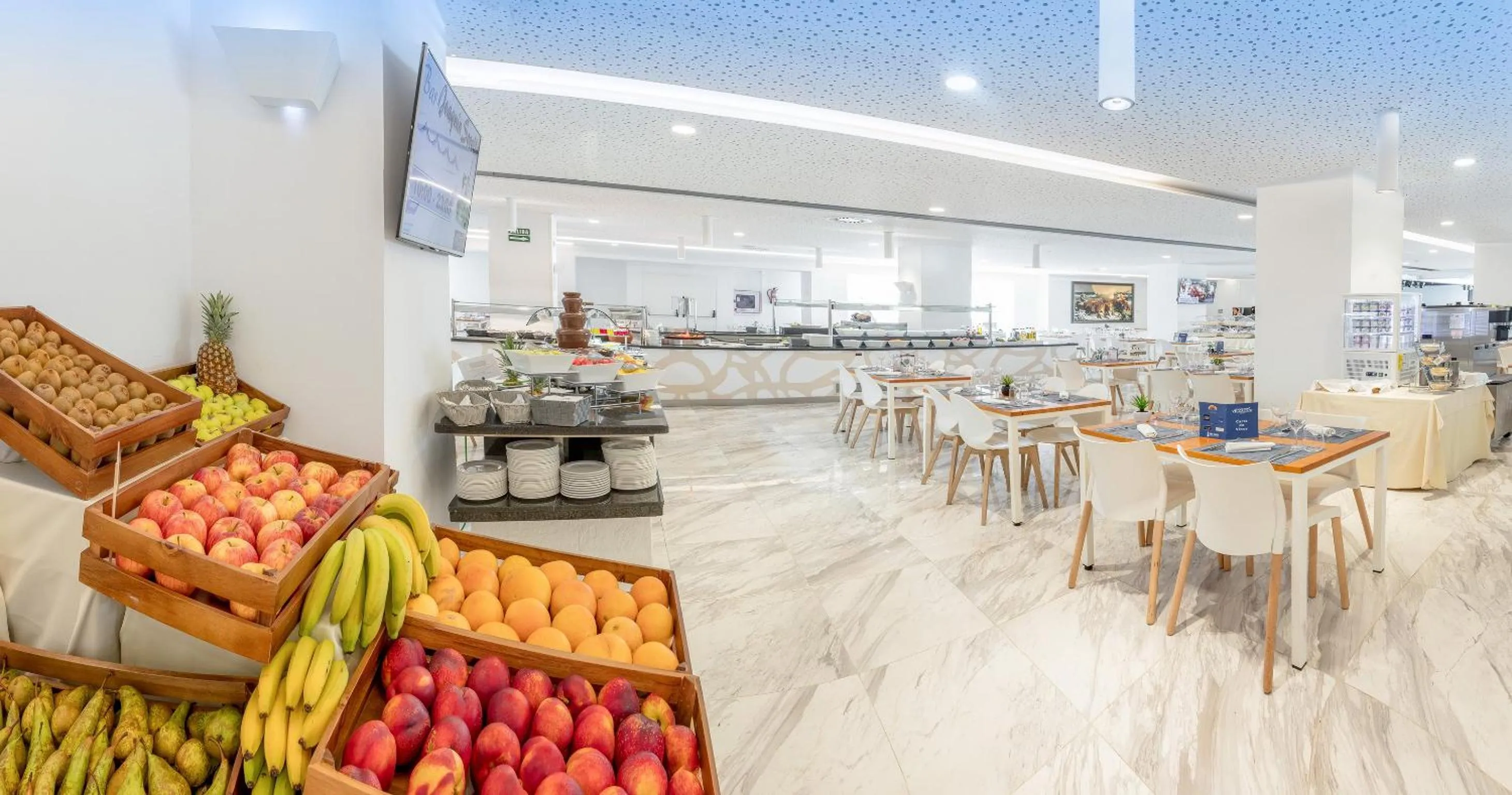 Restaurant/places to eat in Villa Luz Design & Art Hotel