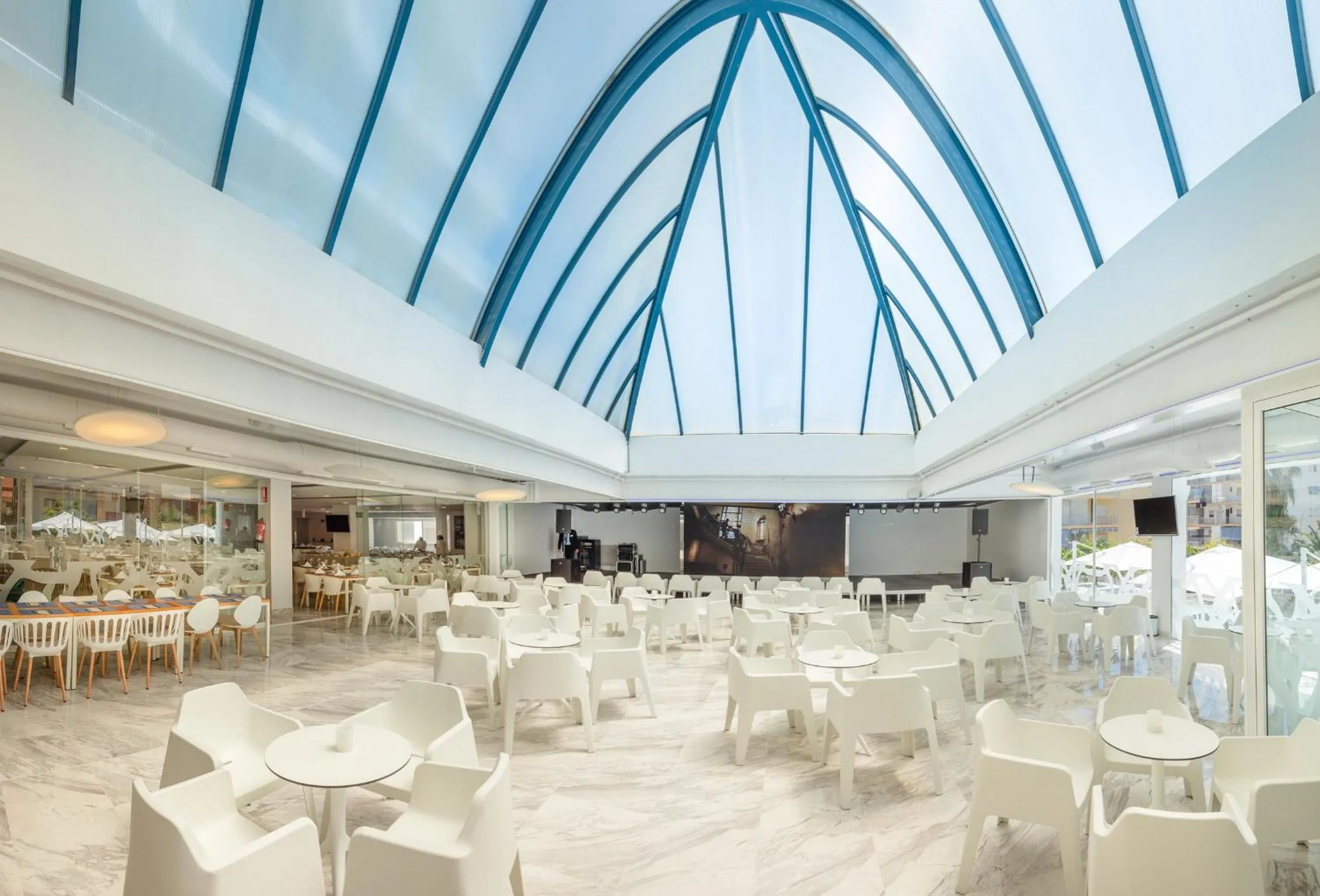 Lounge or bar in Villa Luz Design & Art Hotel