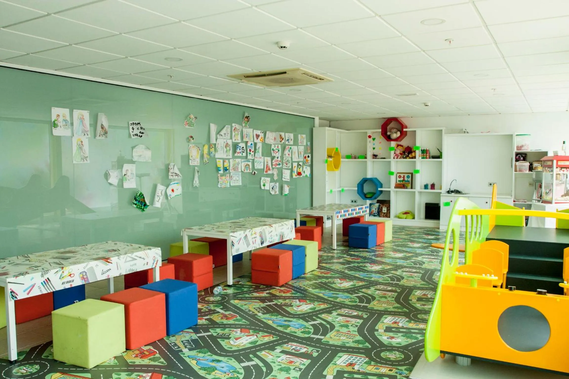 Game Room in Villa Luz Design & Art Hotel