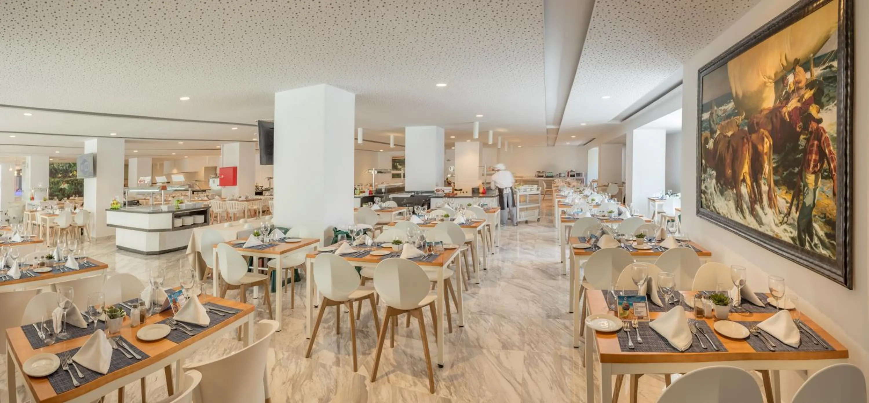 Restaurant/places to eat in Villa Luz Design & Art Hotel