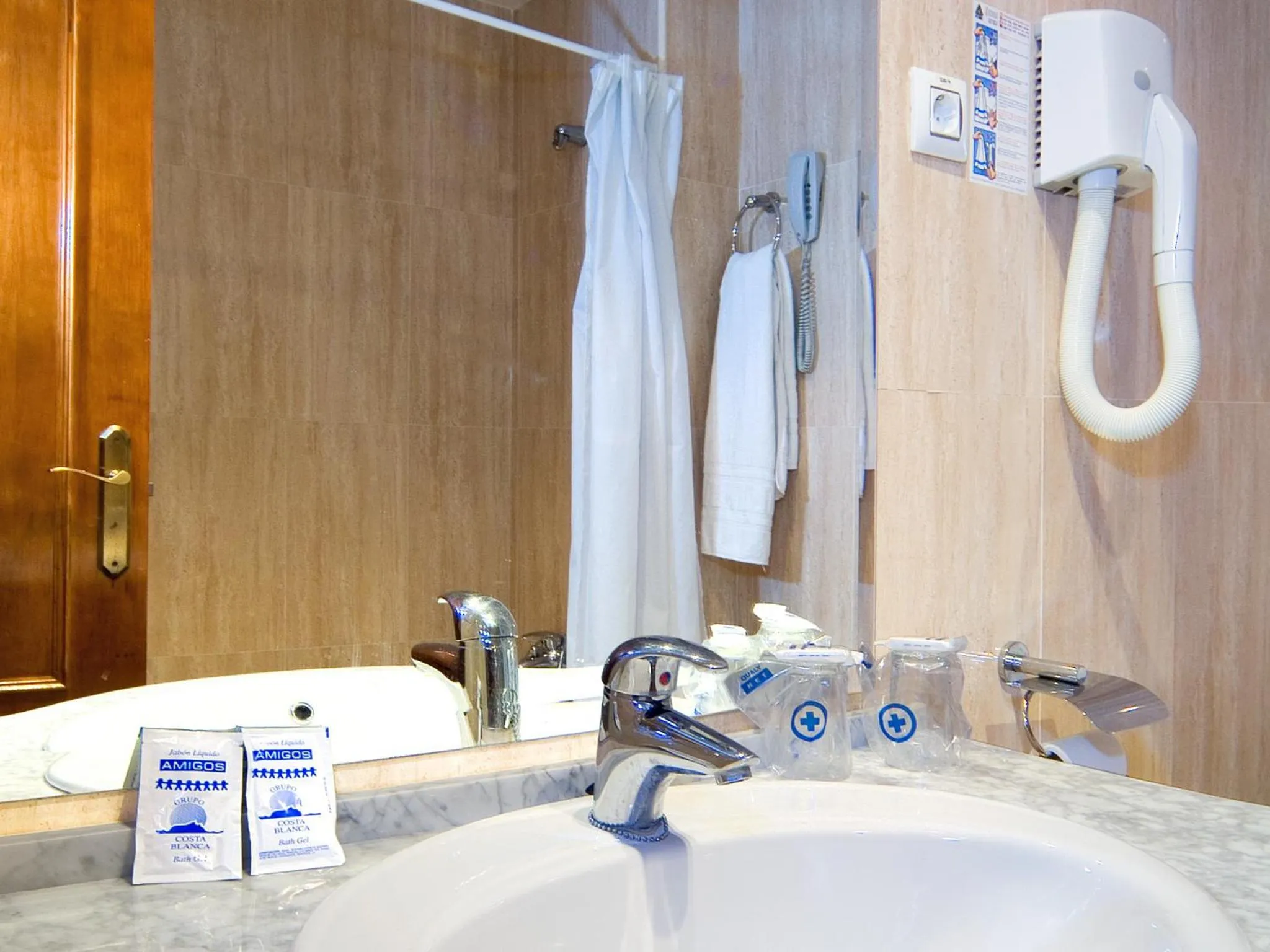 Bathroom in Magic Aqua Rock Gardens
