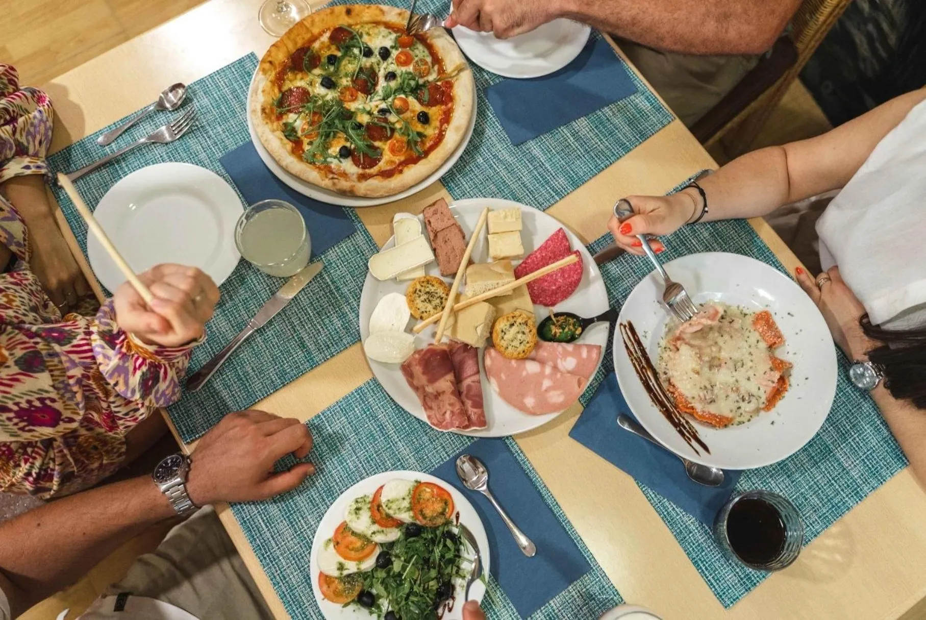 Magic Aqua Rock Gardens