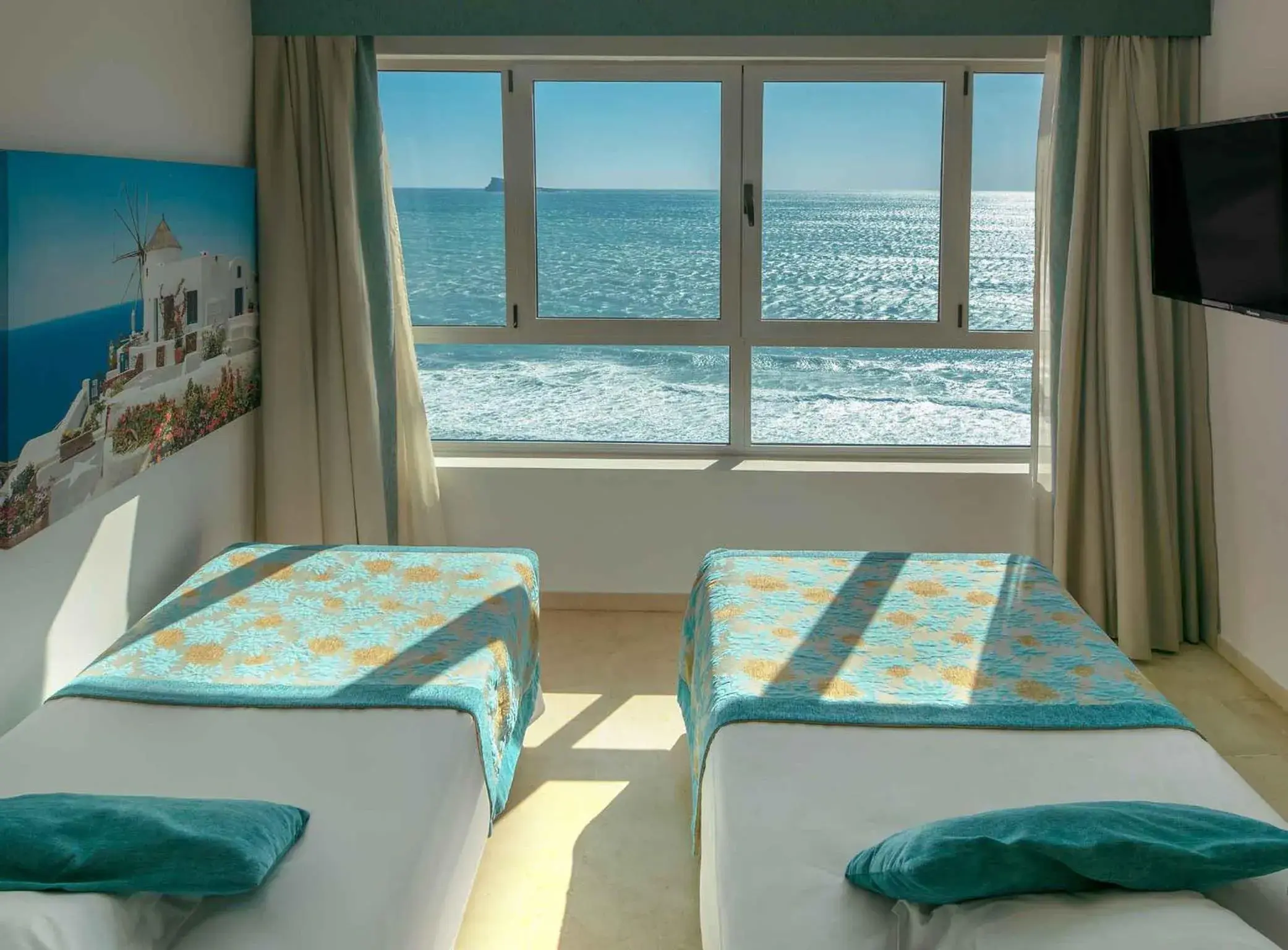 Double or Twin Room with Sea View (2 adults) in Hotel Villa del Mar Double or Twin Room with Sea View (2 adults) in Hotel Villa del Mar