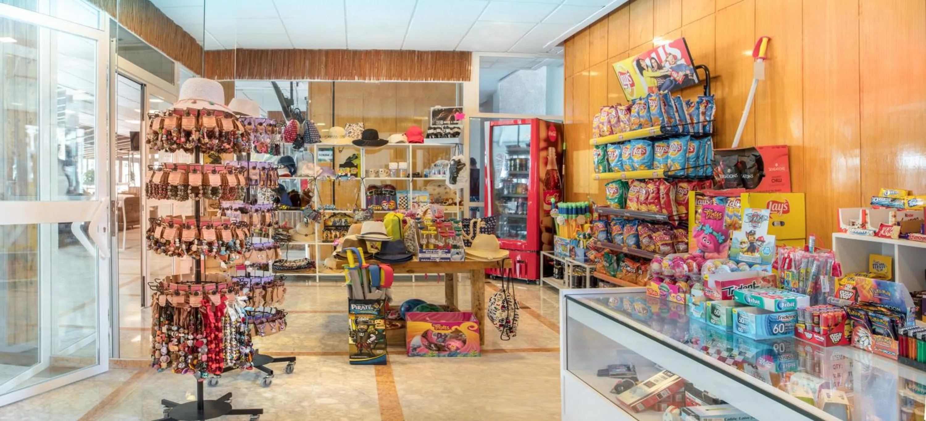 On-site shops in Magic Tropical Splash