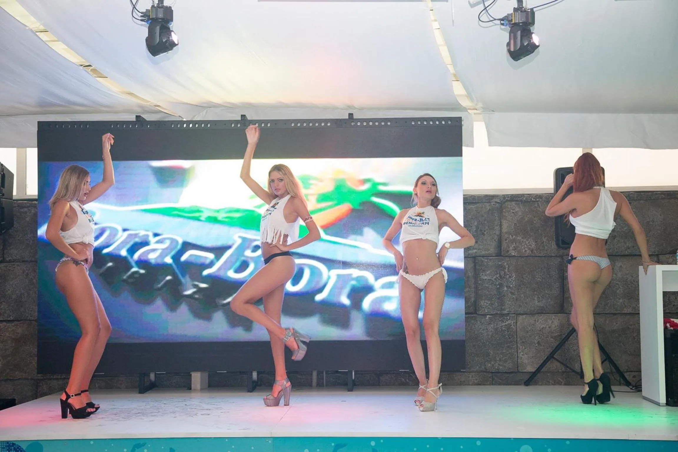 Nightclub / DJ in BC Music Resort