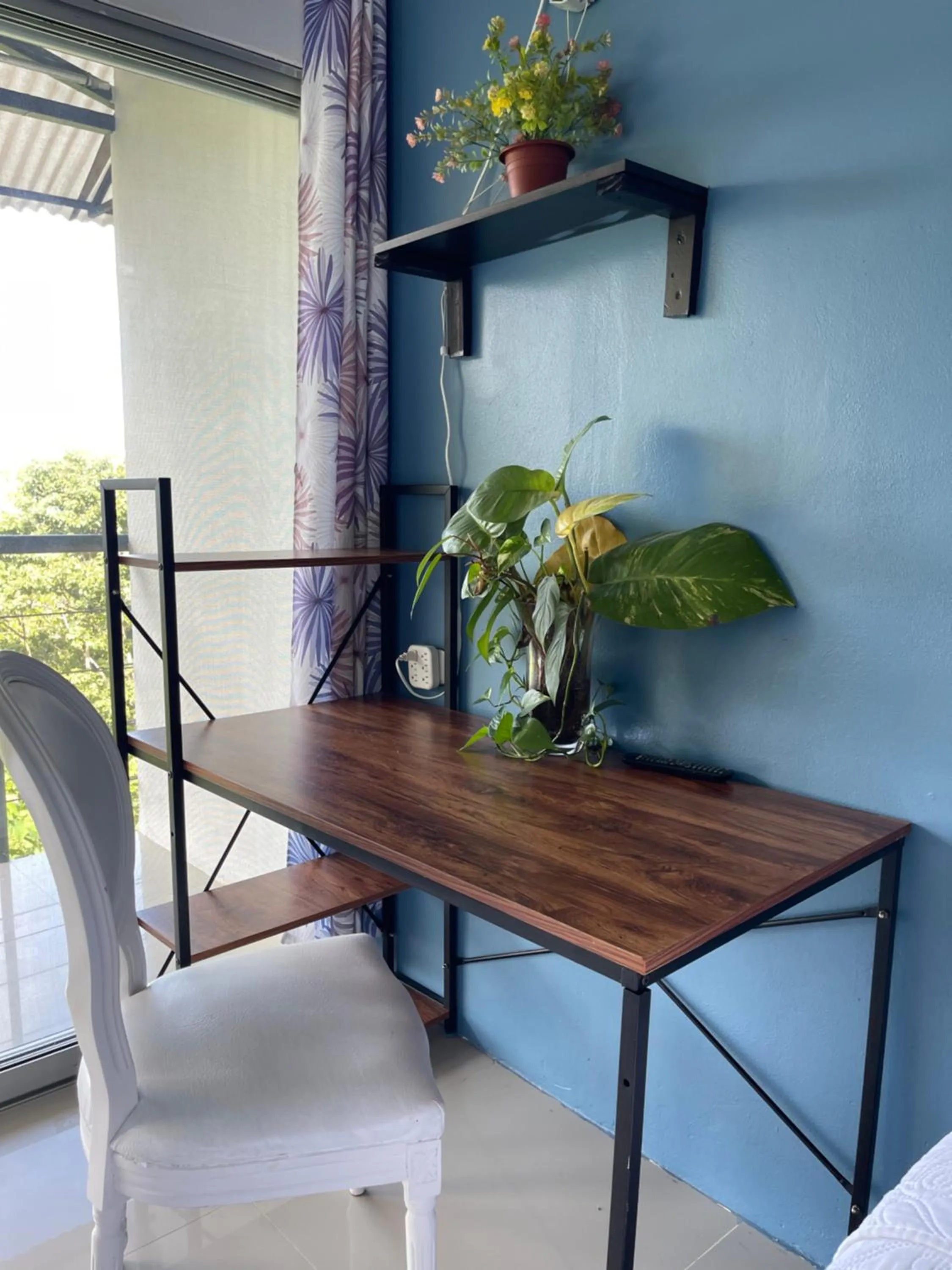 Seating area in Vista del Pacifico Boutique Hotel