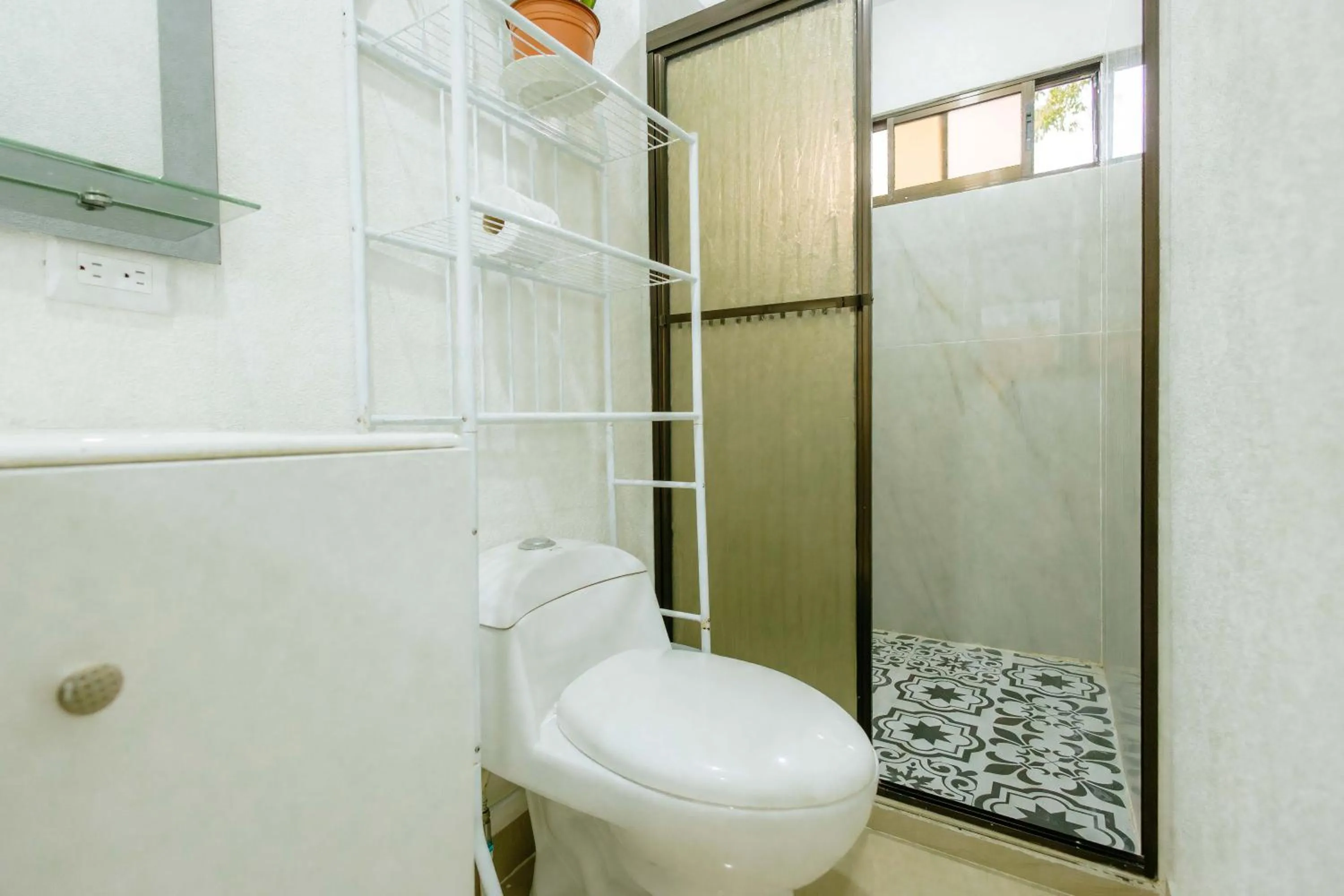 Toilet in Vista del Pacifico Boutique Hotel