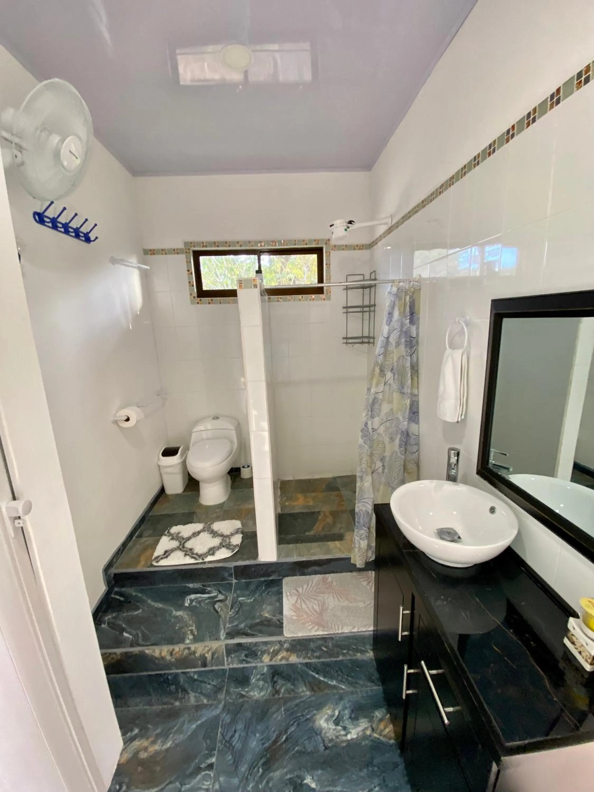 Bathroom in Vista del Pacifico Boutique Hotel