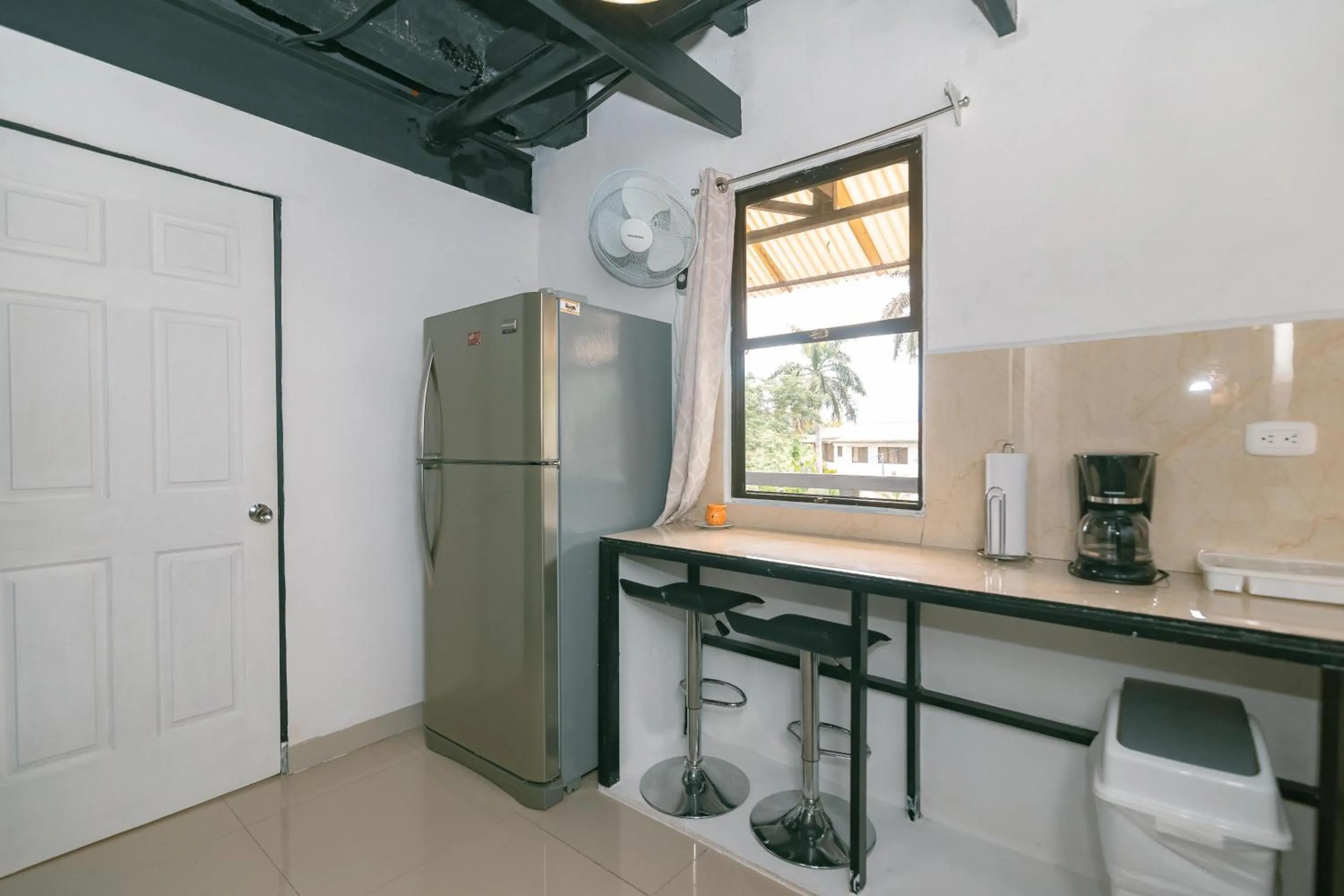 kitchen in Vista del Pacifico Boutique Hotel