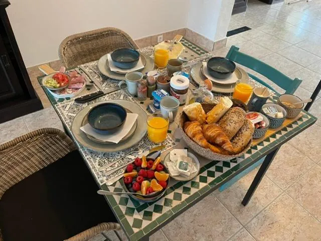 Breakfast in Finca Besito