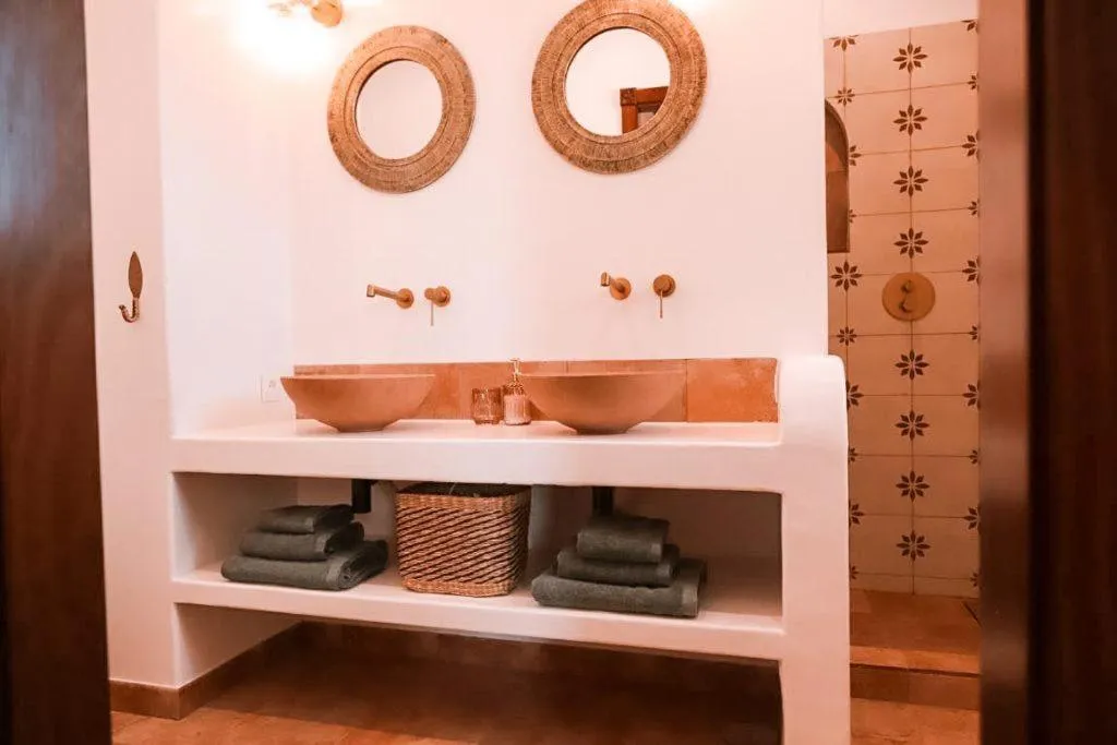 Bathroom in Finca Besito