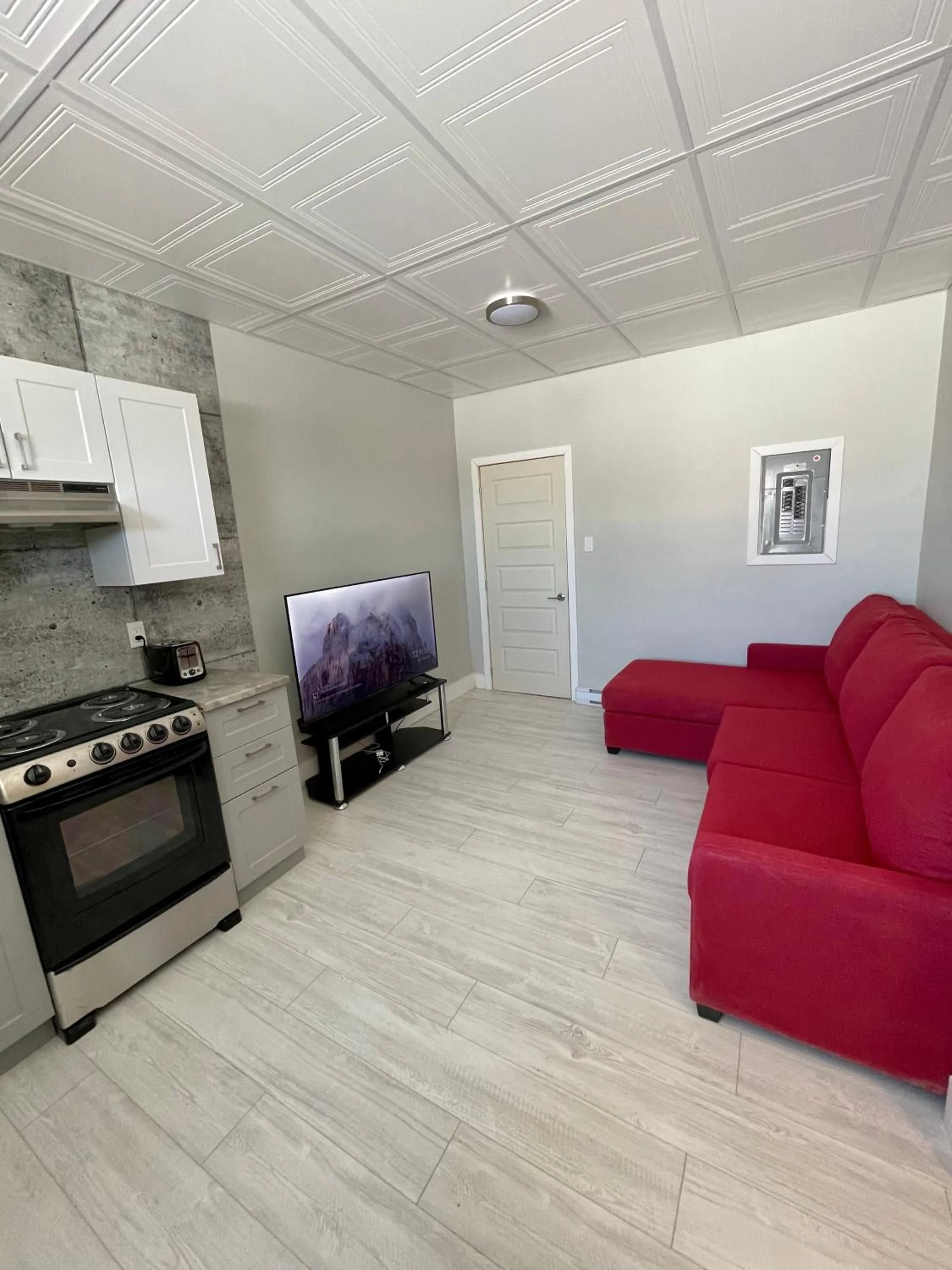 TV and multimedia in Le Convivial