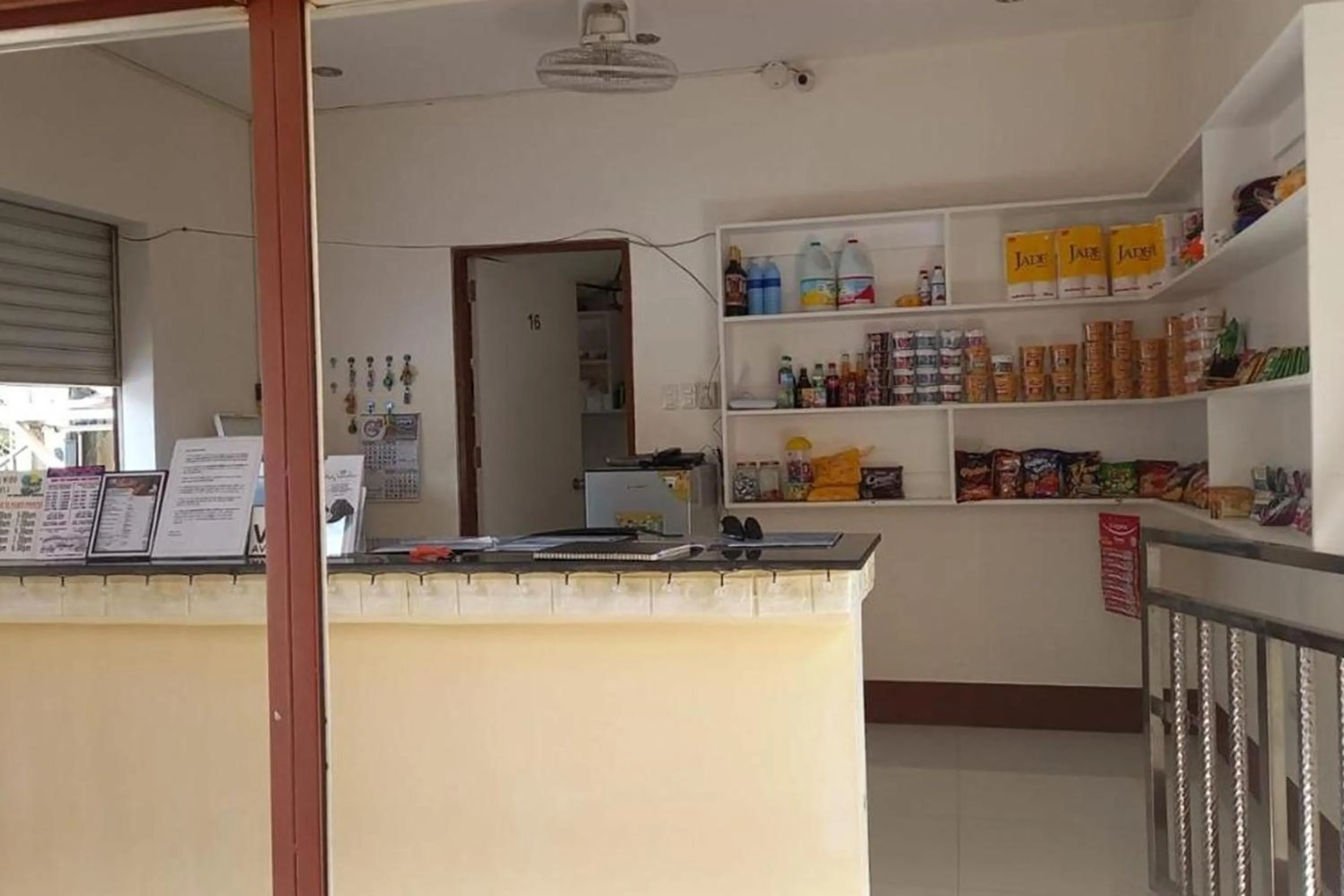 Food and drinks in Palajuanders Inn Palawan