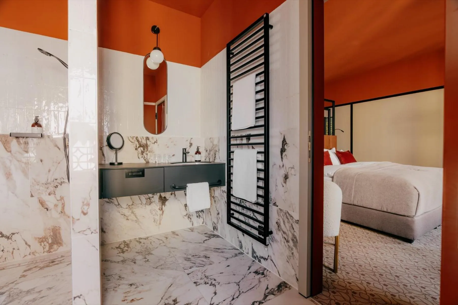 Bathroom, Bed in WELTWIEN Luxury Art Apartments & Free Parking