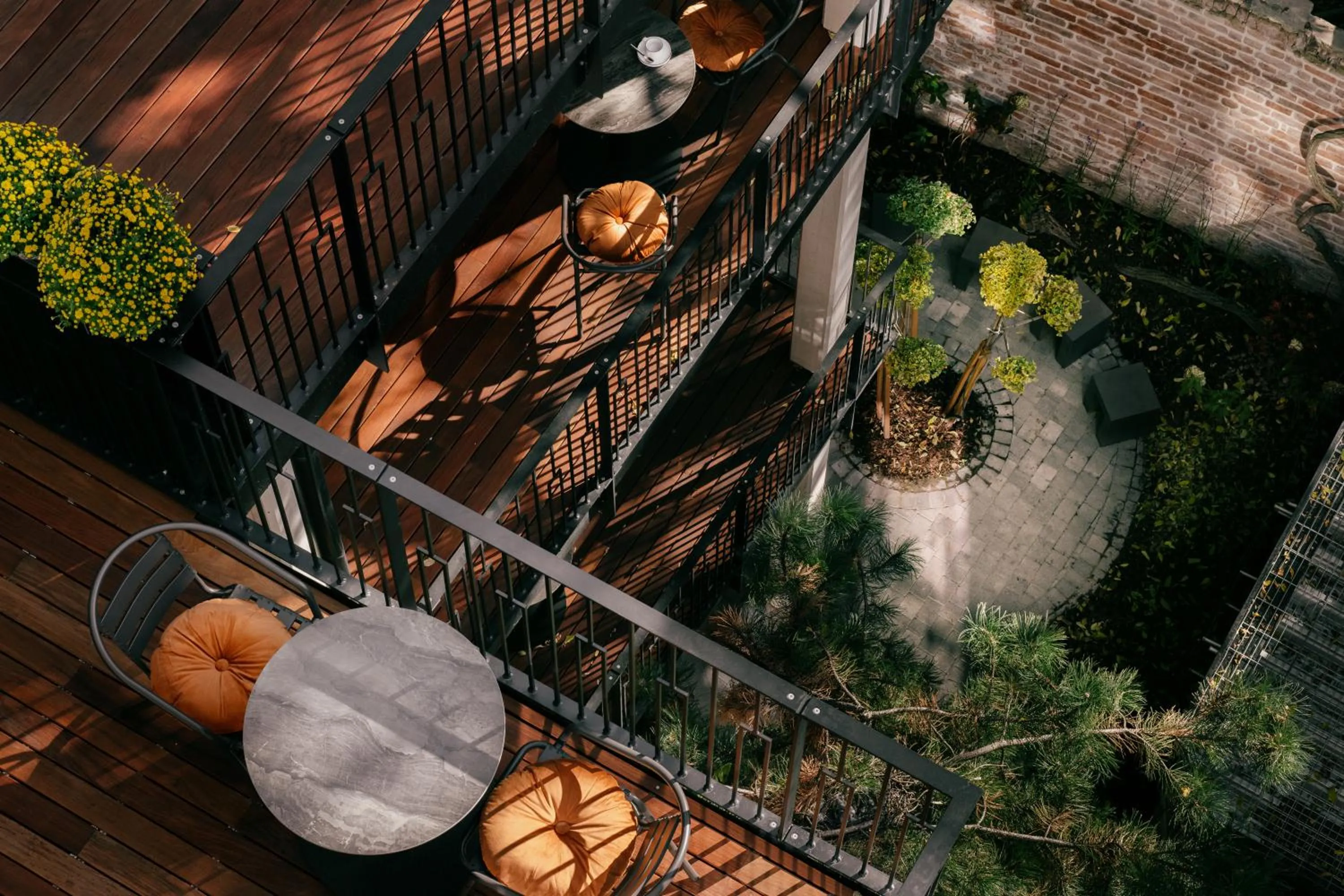 Garden in WELTWIEN Luxury Art Apartments & Free Parking