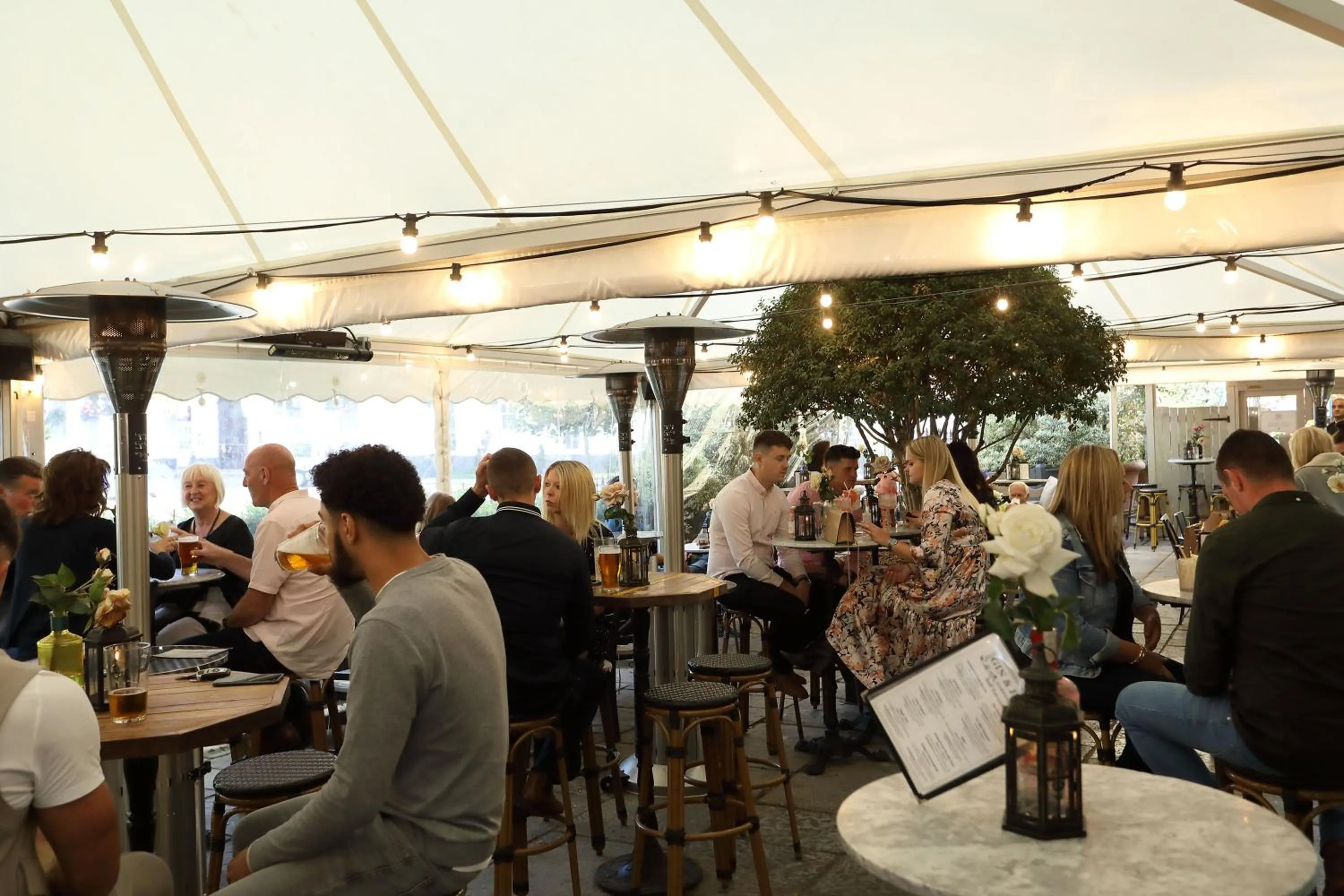 Nightclub / DJ in No131 The Promenade