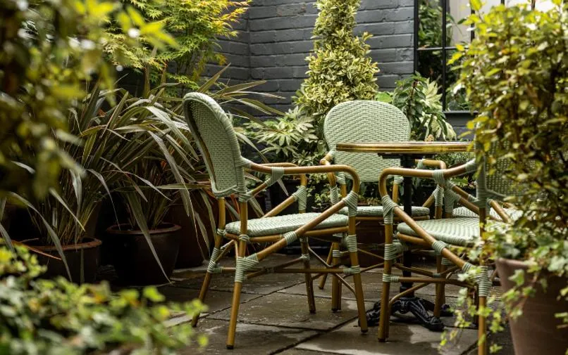 Patio in No131 The Promenade