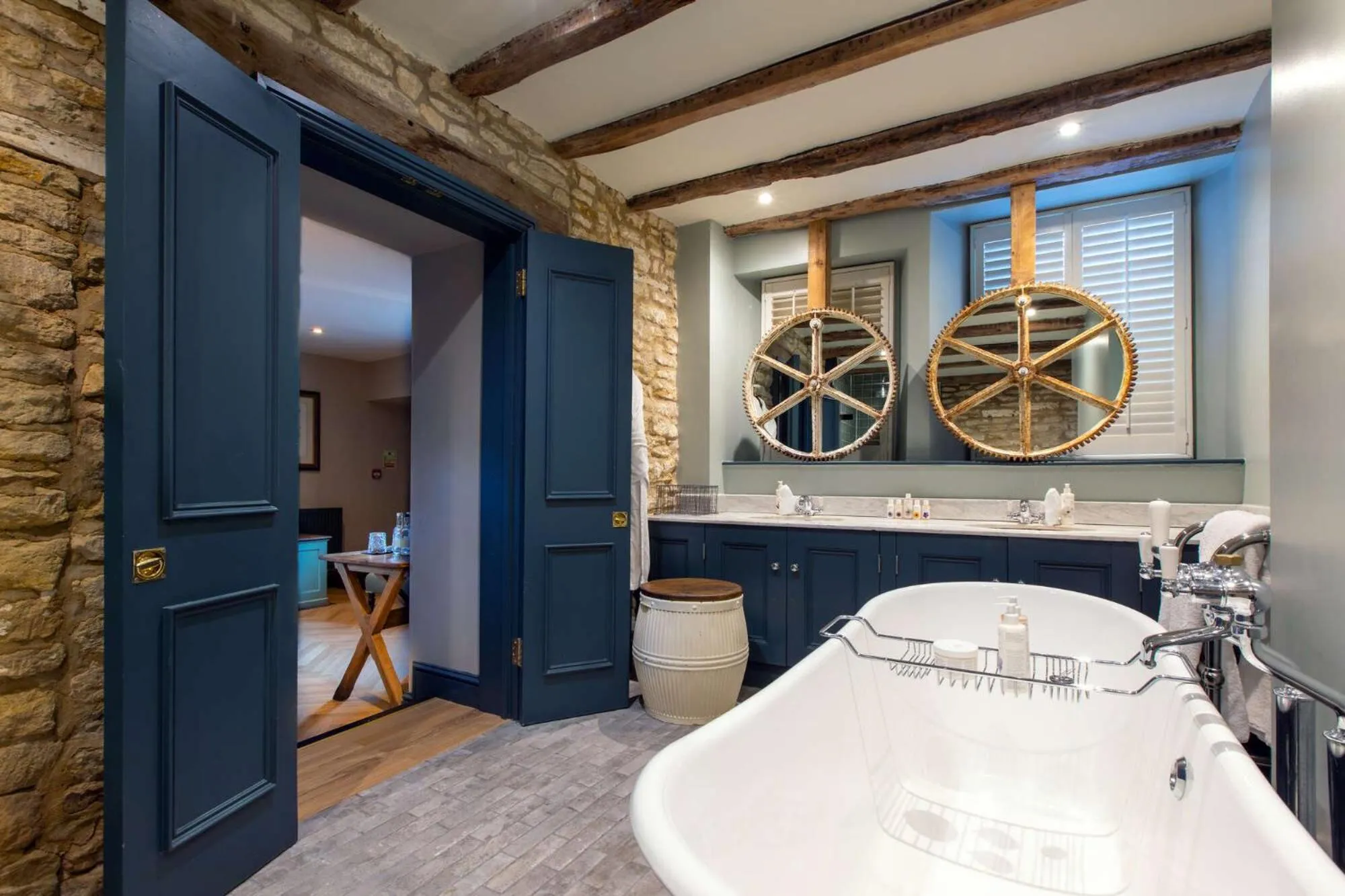 Bathroom in The Wheatsheaf Inn